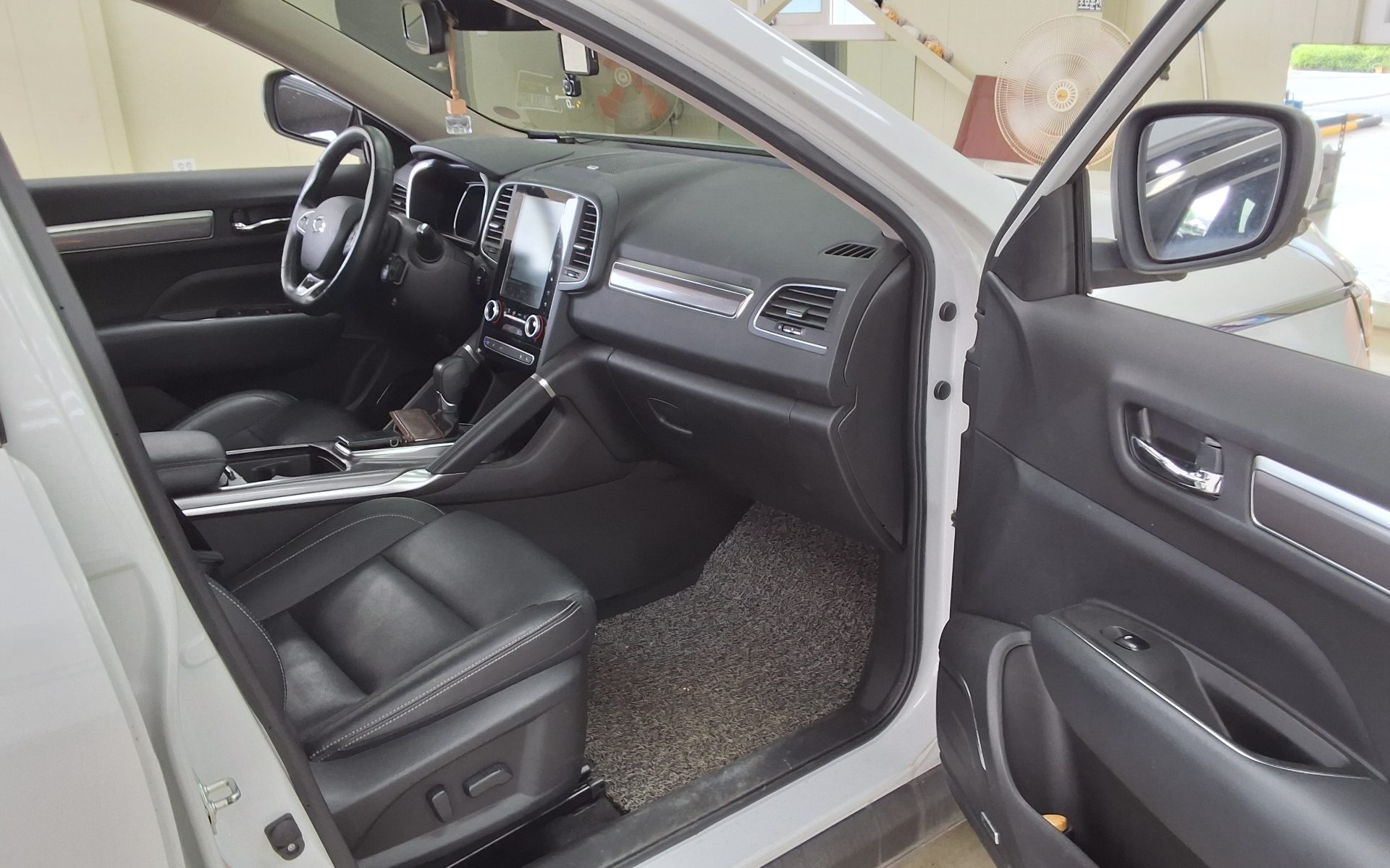 2018 - renault qm6