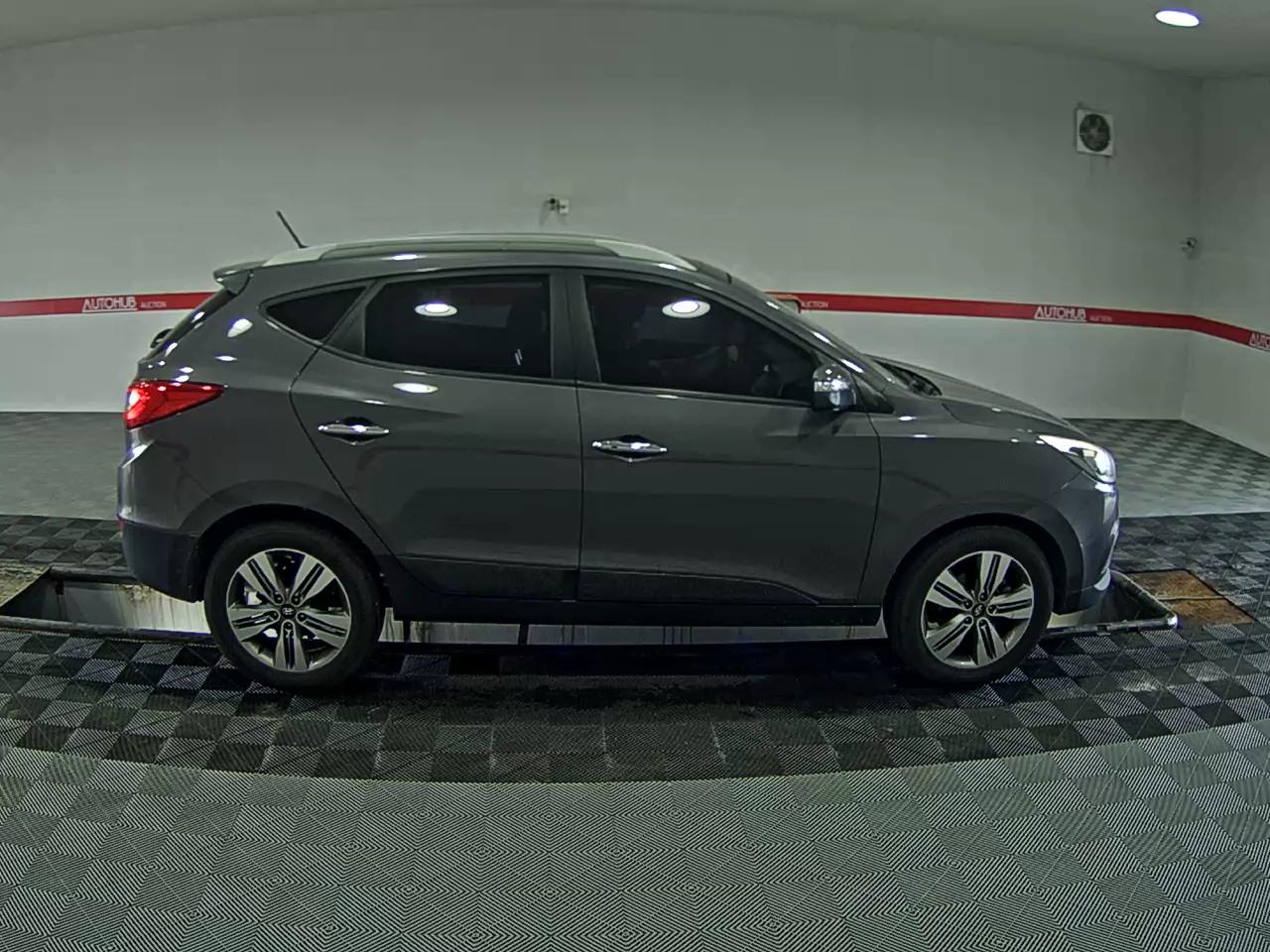2015 - hyundai tucson