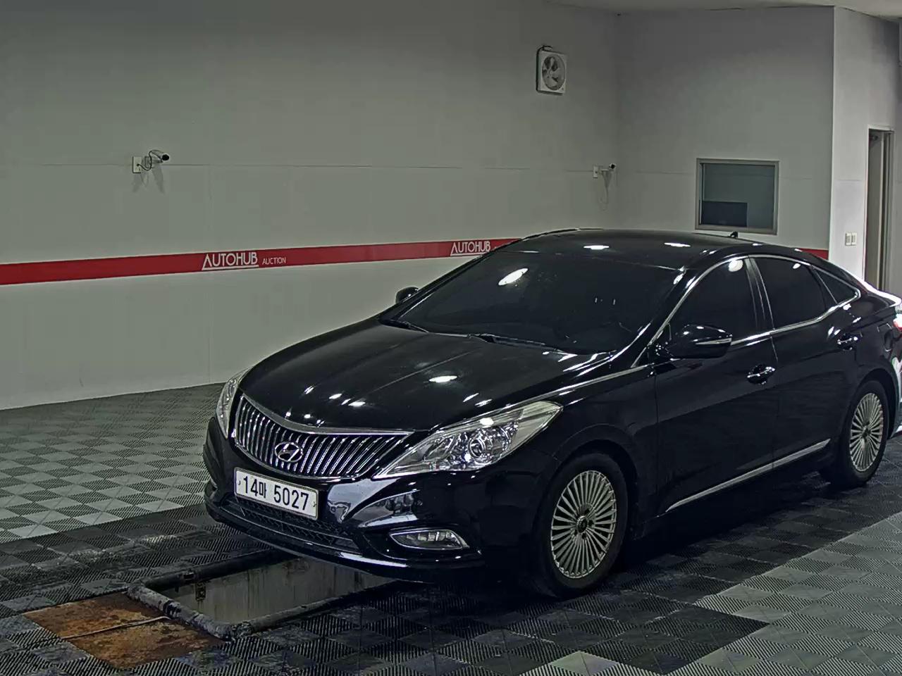 HYUNDAI GRANDEUR HG HG 240