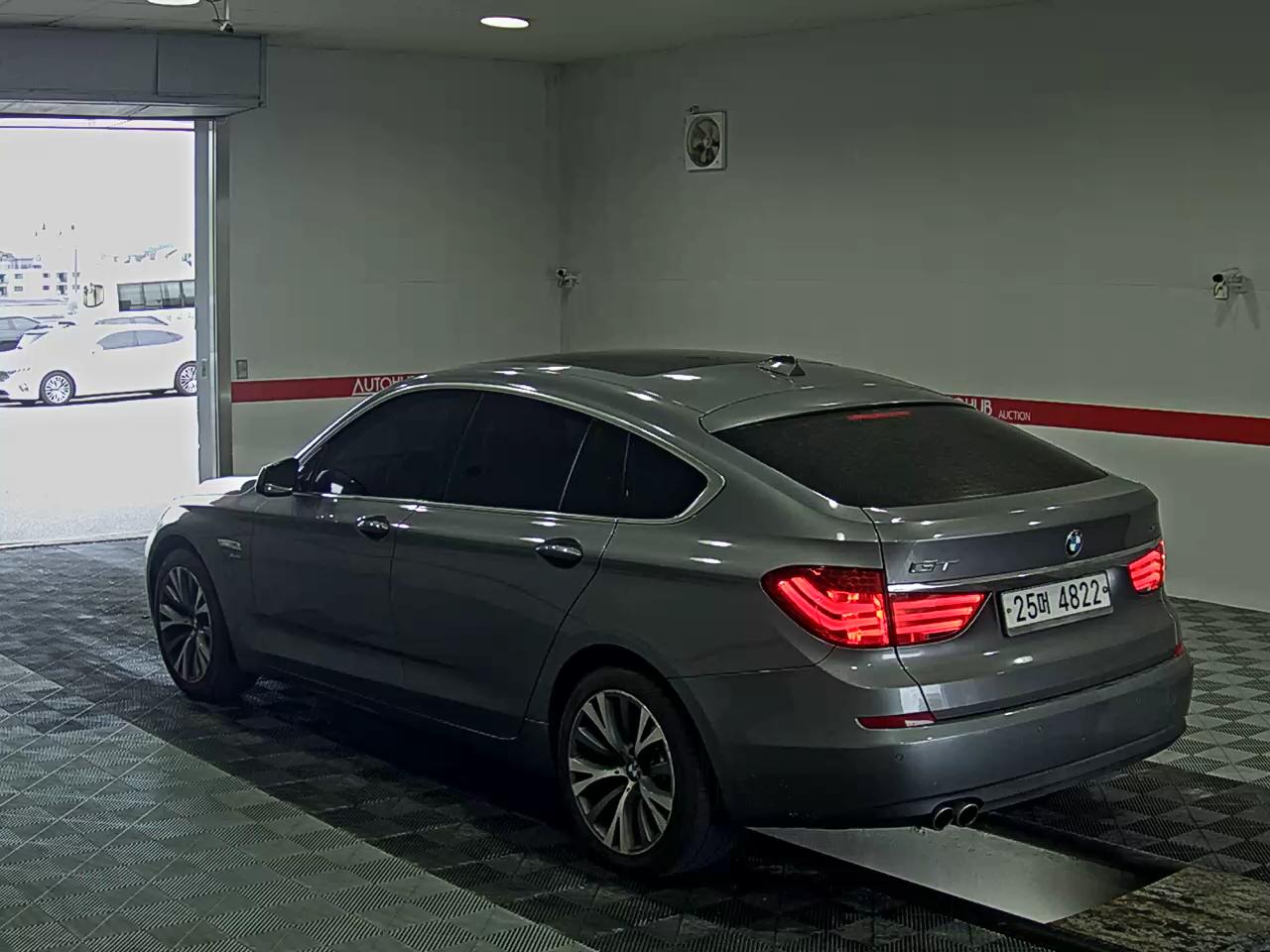2013 - bmw gran turismo