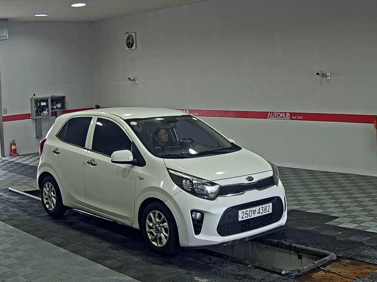 2020 - kia morning