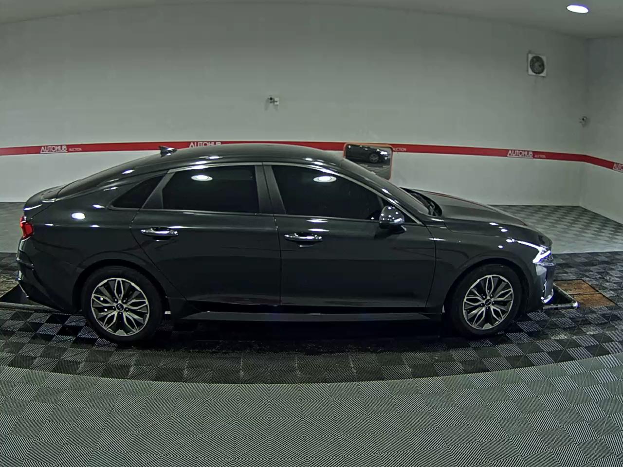 2021 - kia k5