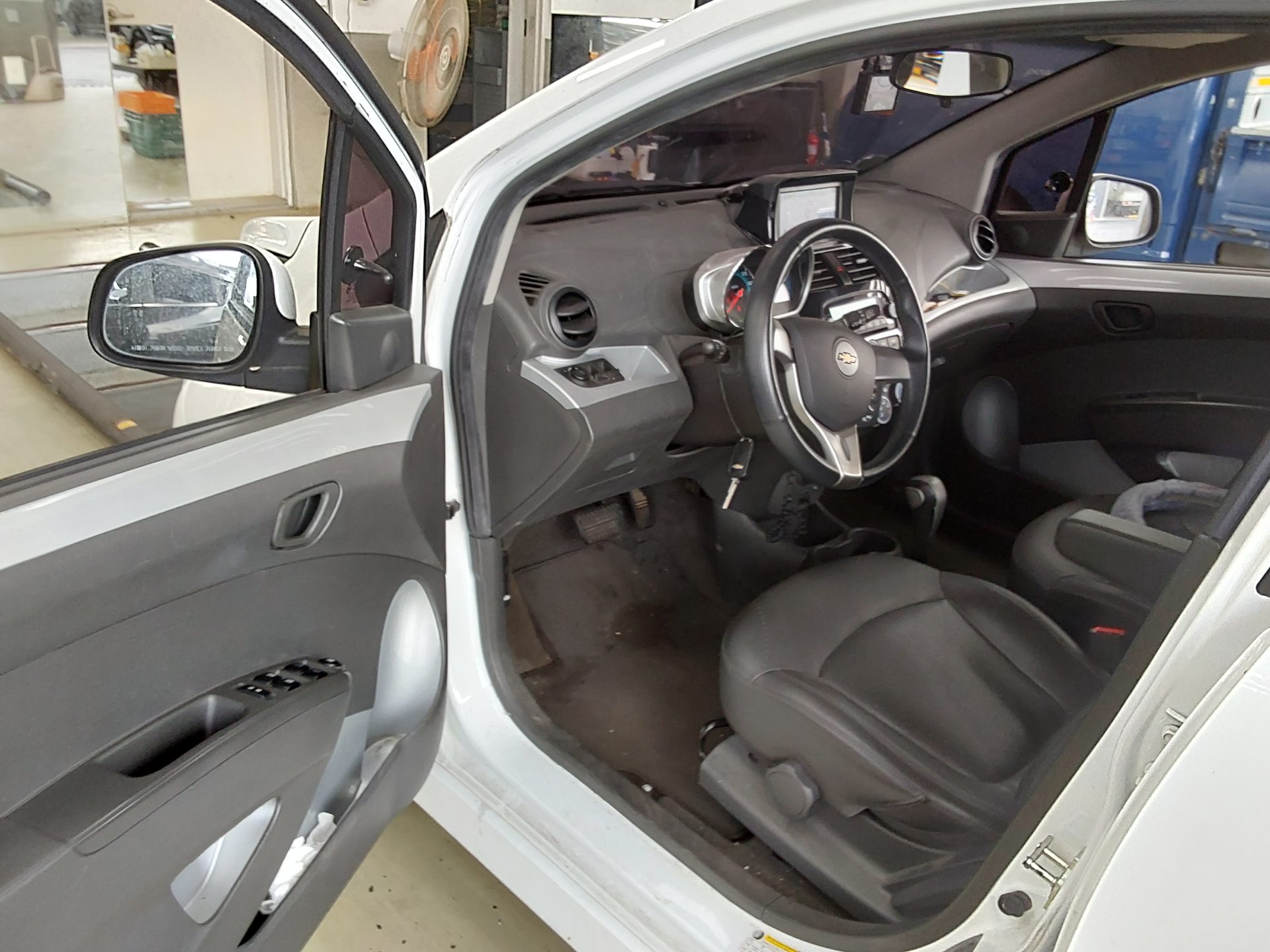 2015 - chevrolet spark