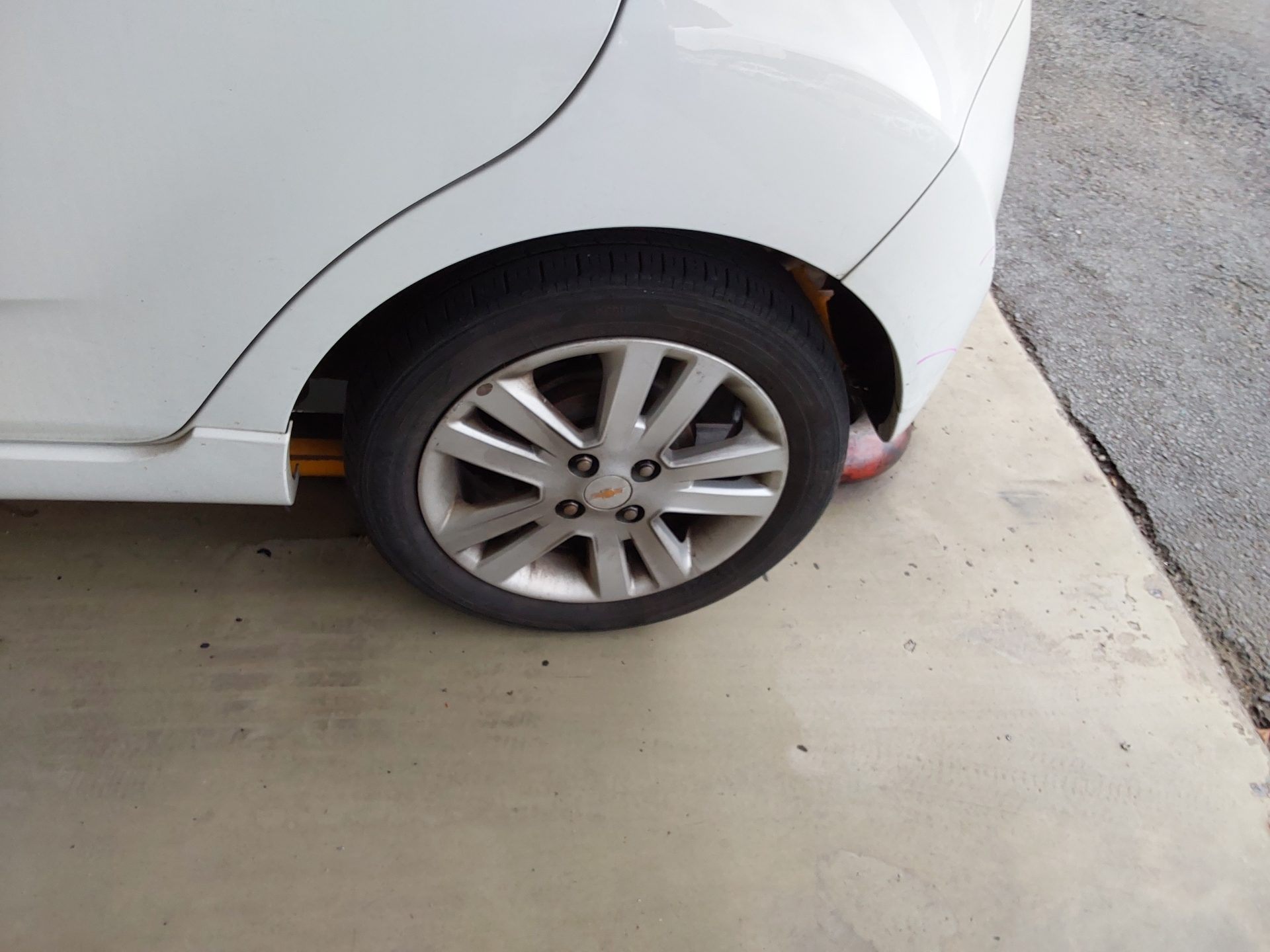 2015 - chevrolet spark