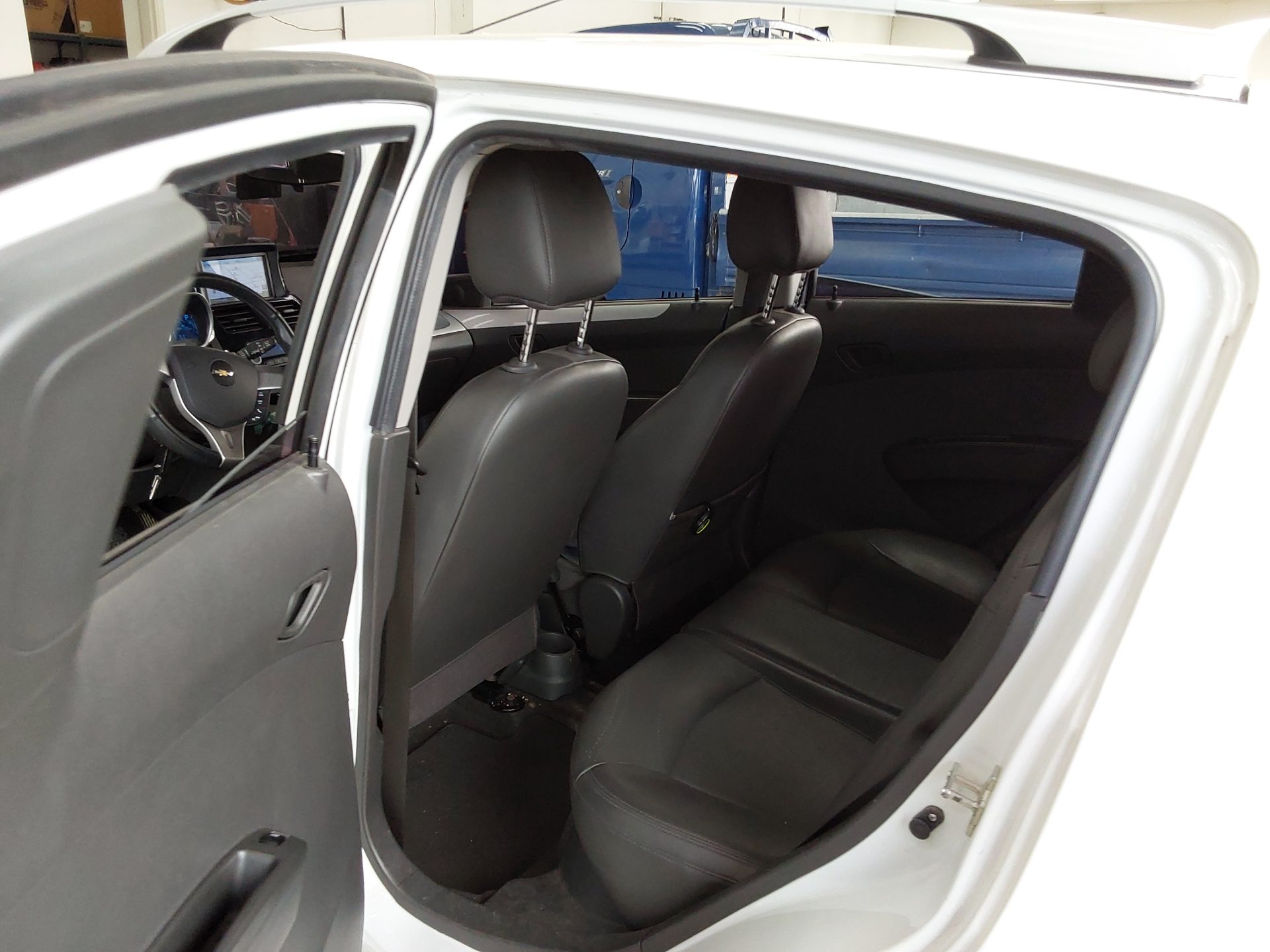 2015 - chevrolet spark