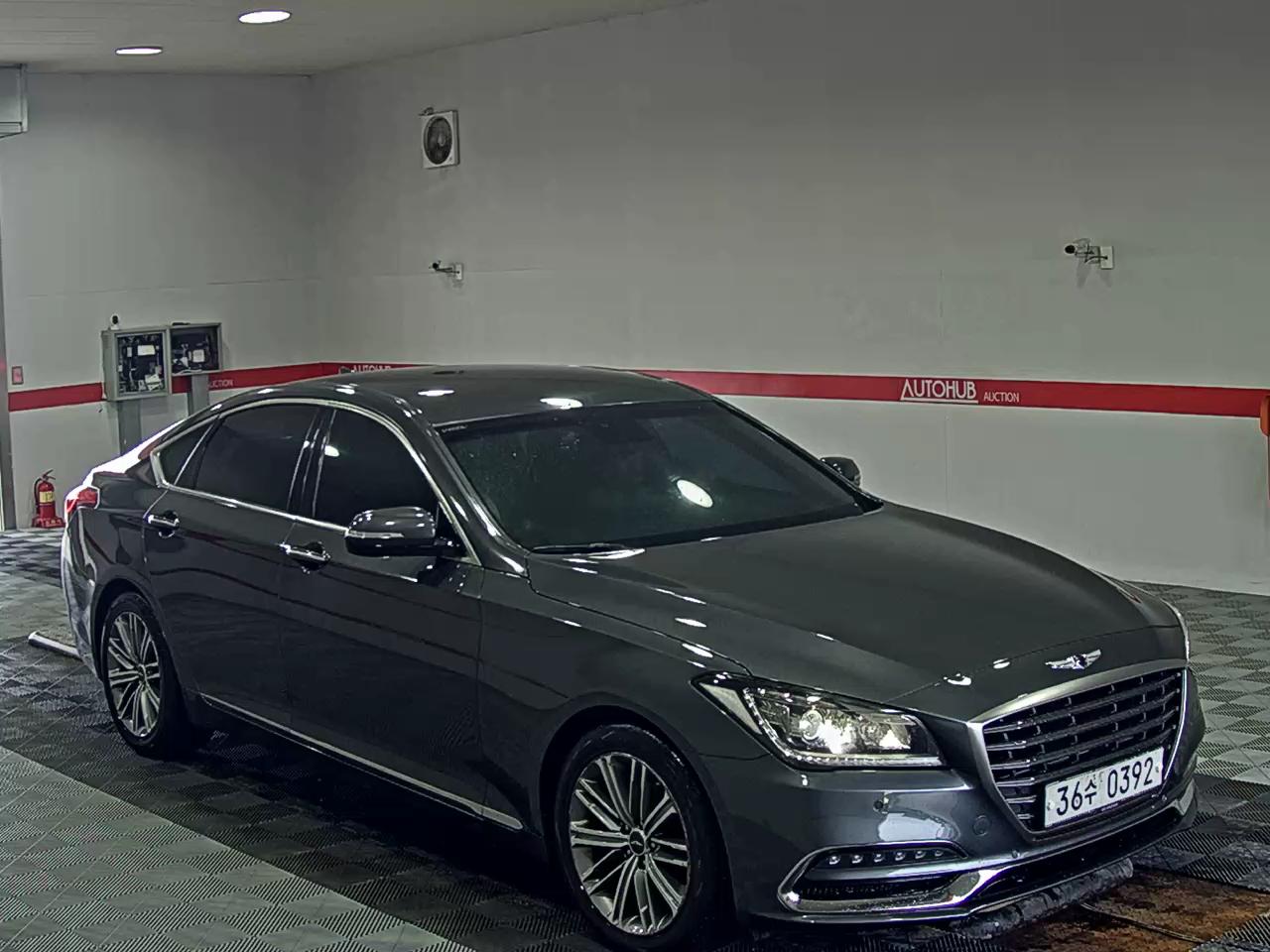2017 - genesis g80