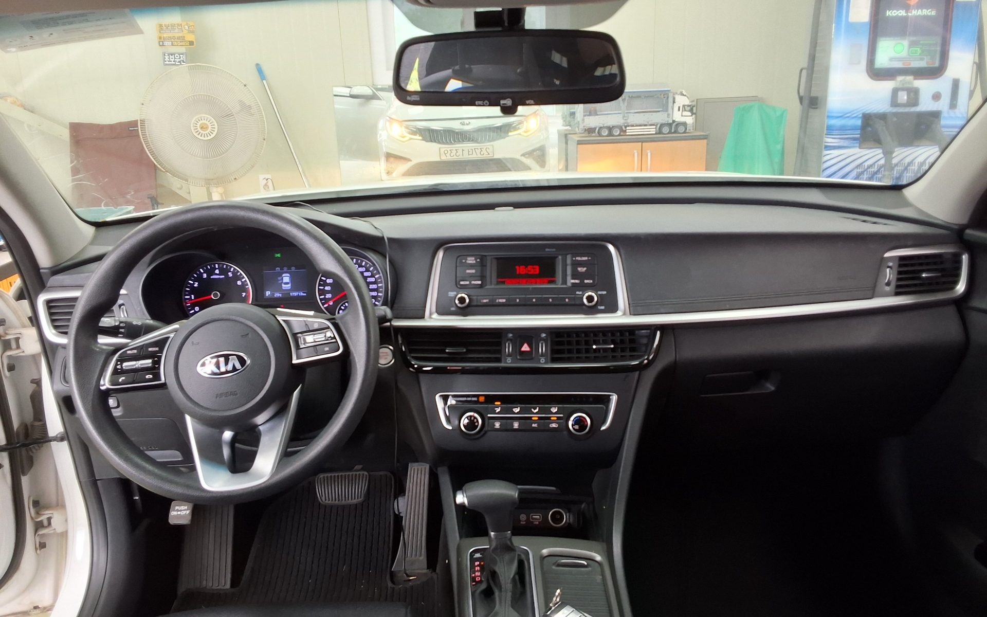 2019 - kia k5