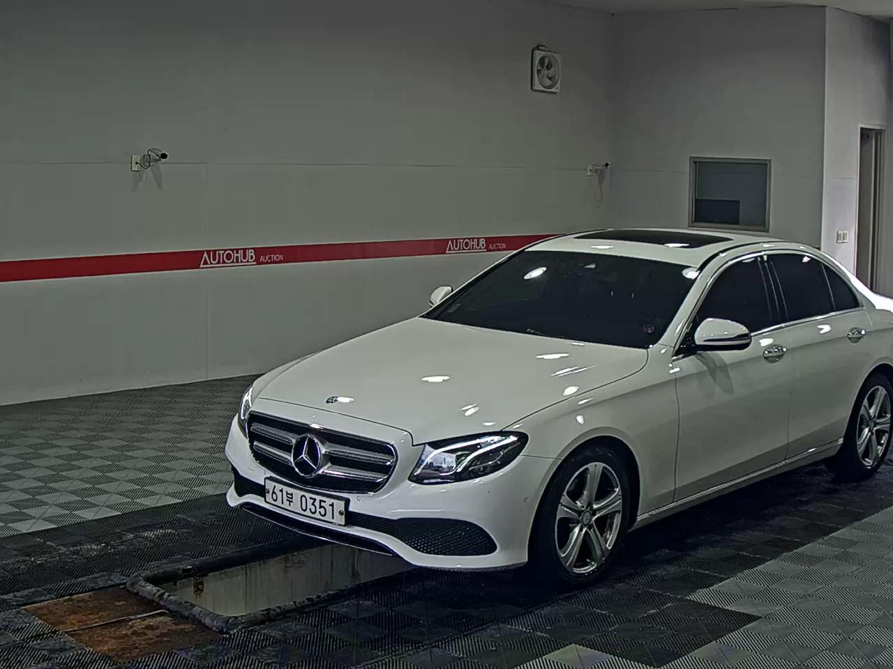 MERCEDES-BENZ CLASS (5TH GEN) AVANTGARDE