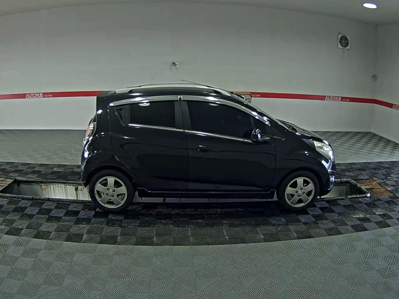2012 - chevrolet spark