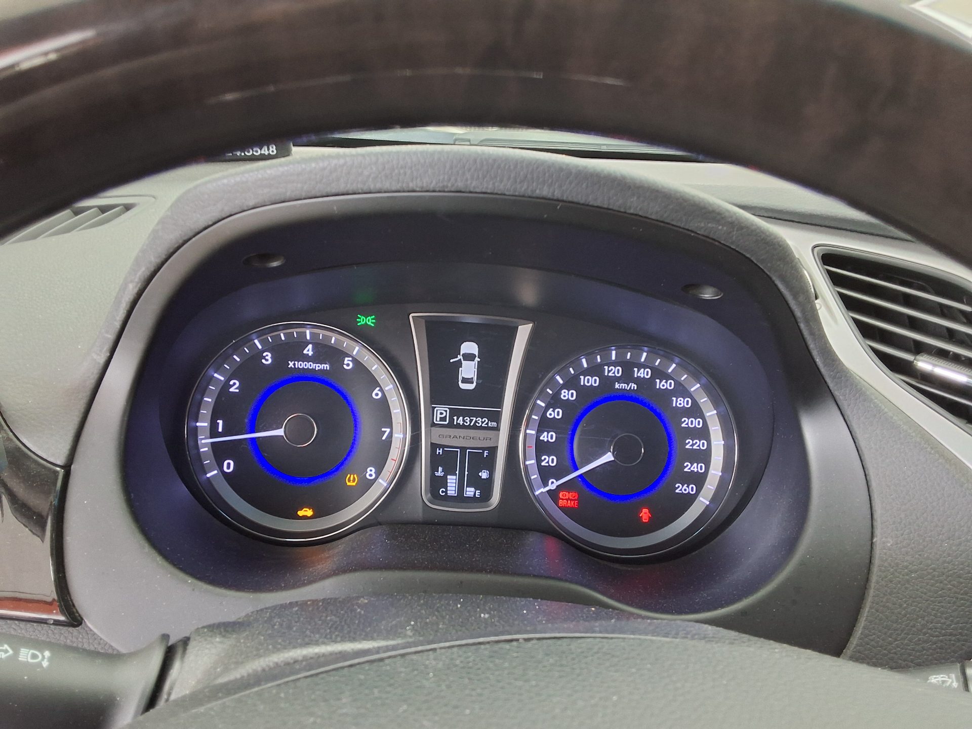 2014 - hyundai grandeur