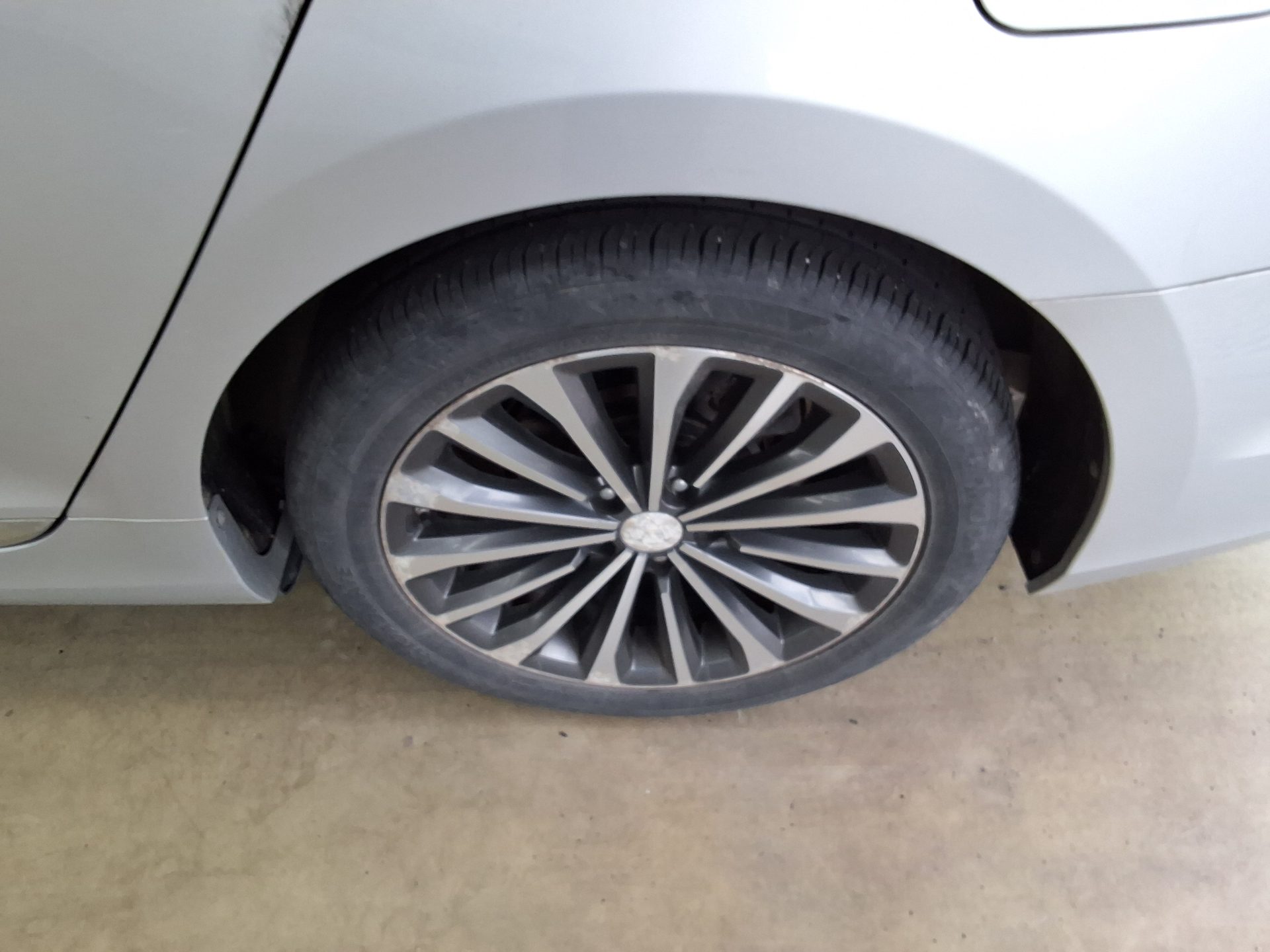 2014 - hyundai grandeur