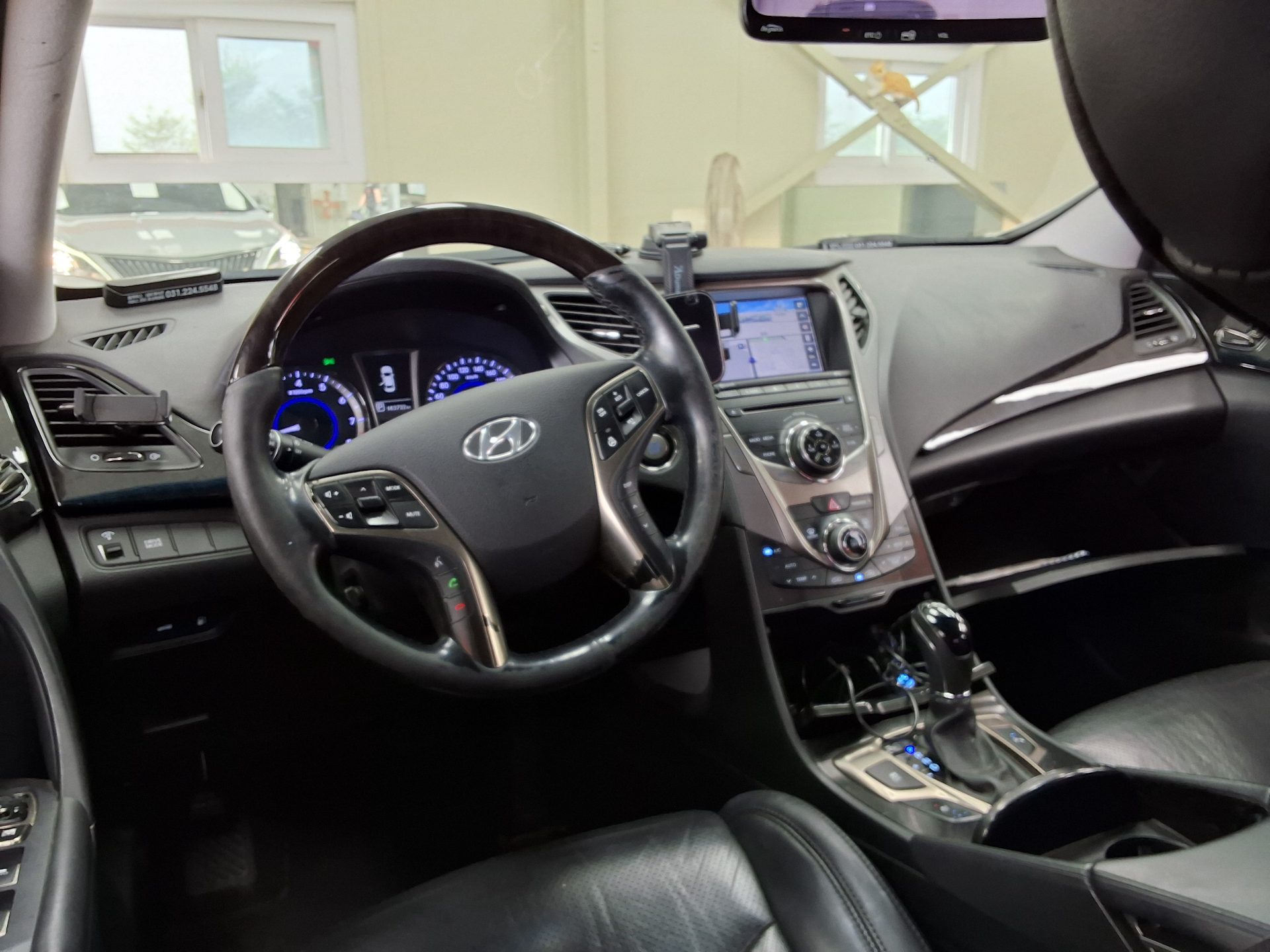 2014 - hyundai grandeur
