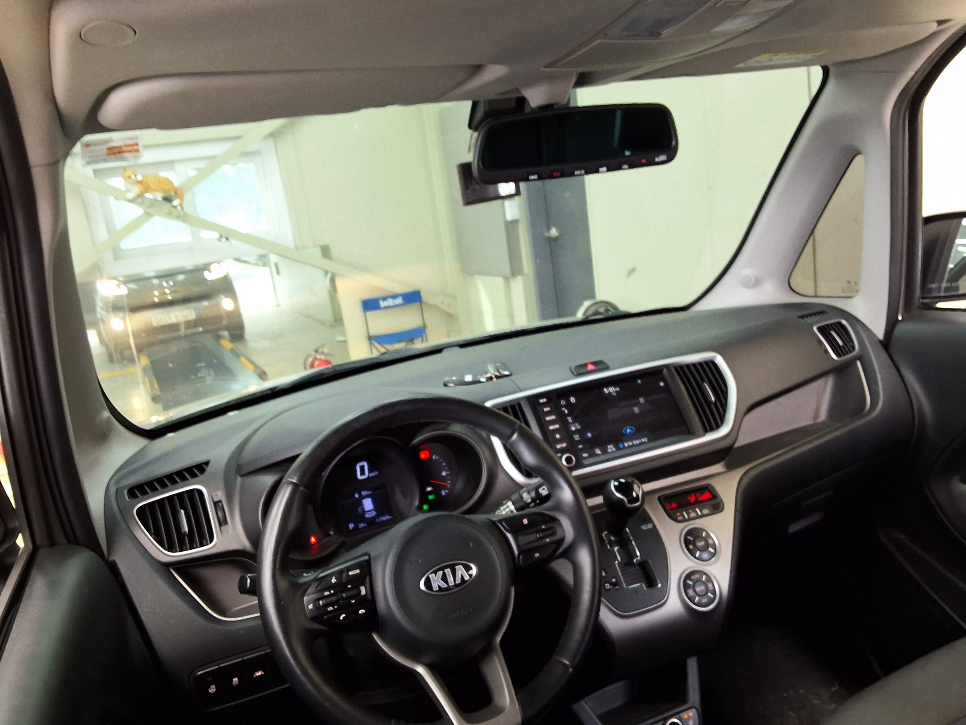 2021 - kia ray