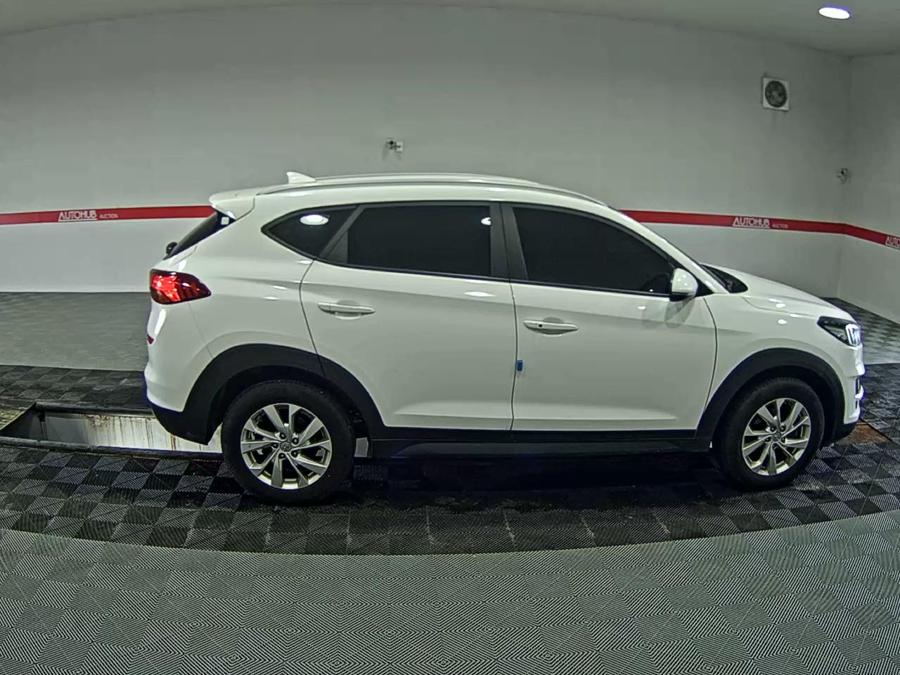 2020 - hyundai tucson