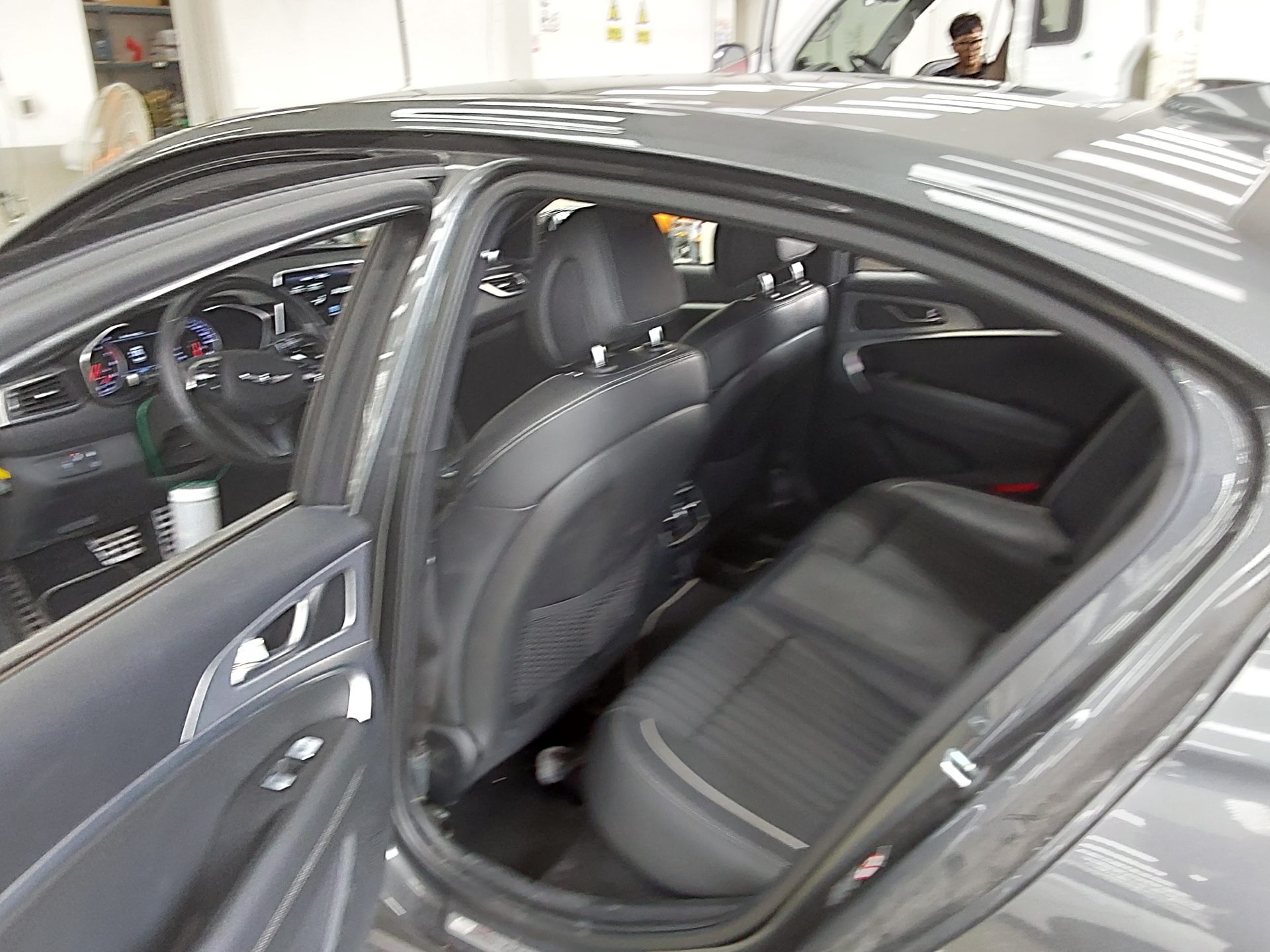 2019 - genesis g70