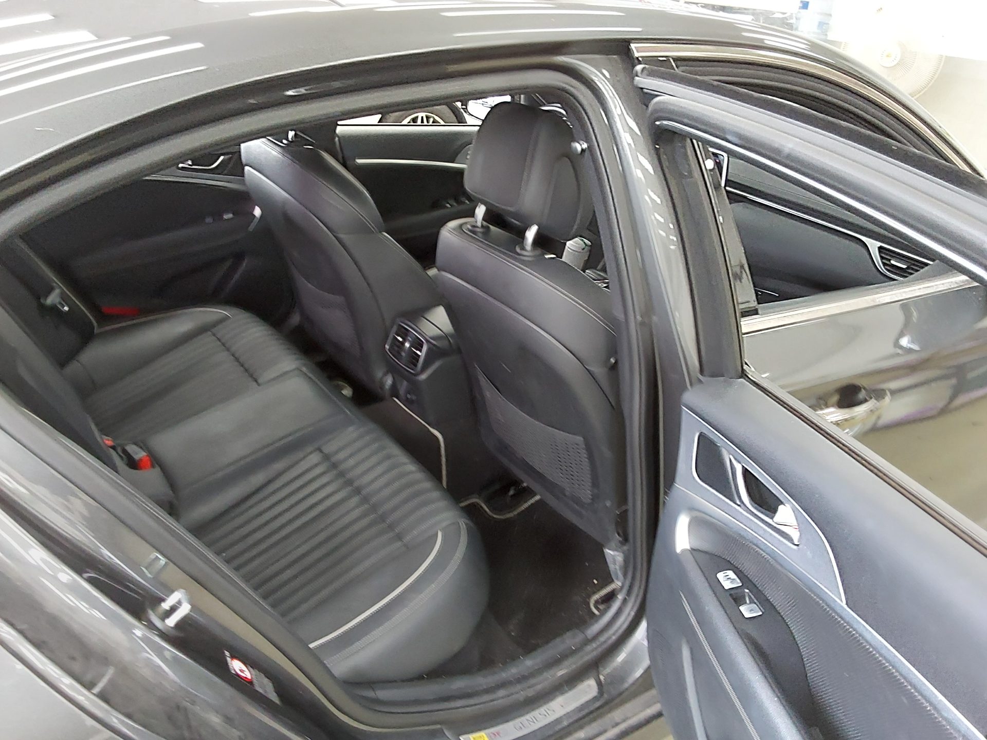 2019 - genesis g70
