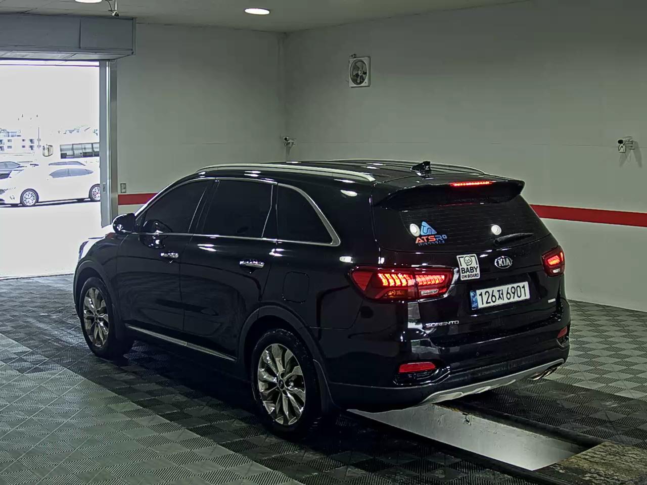 2019 - kia sorento