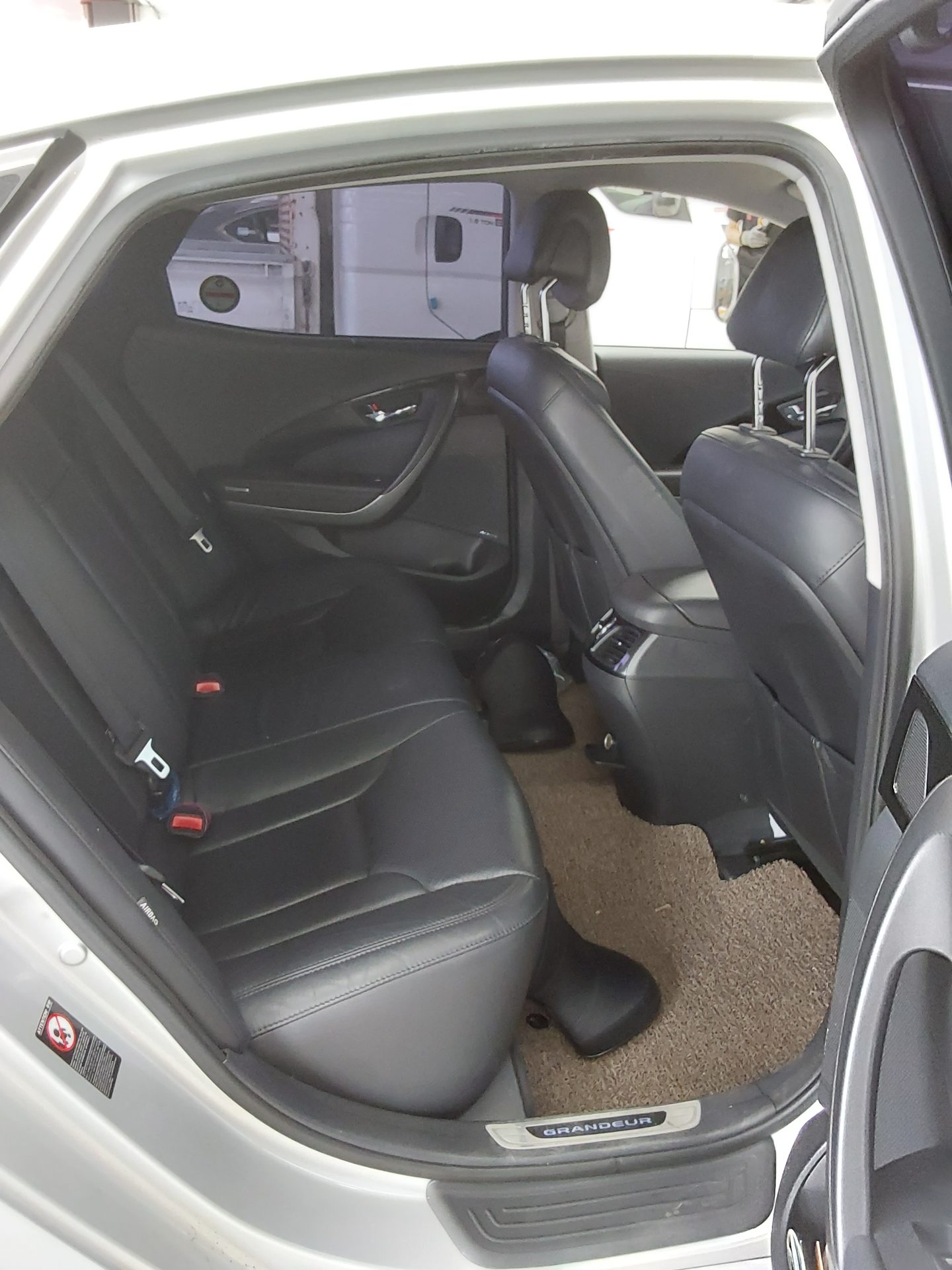 2015 - hyundai grandeur