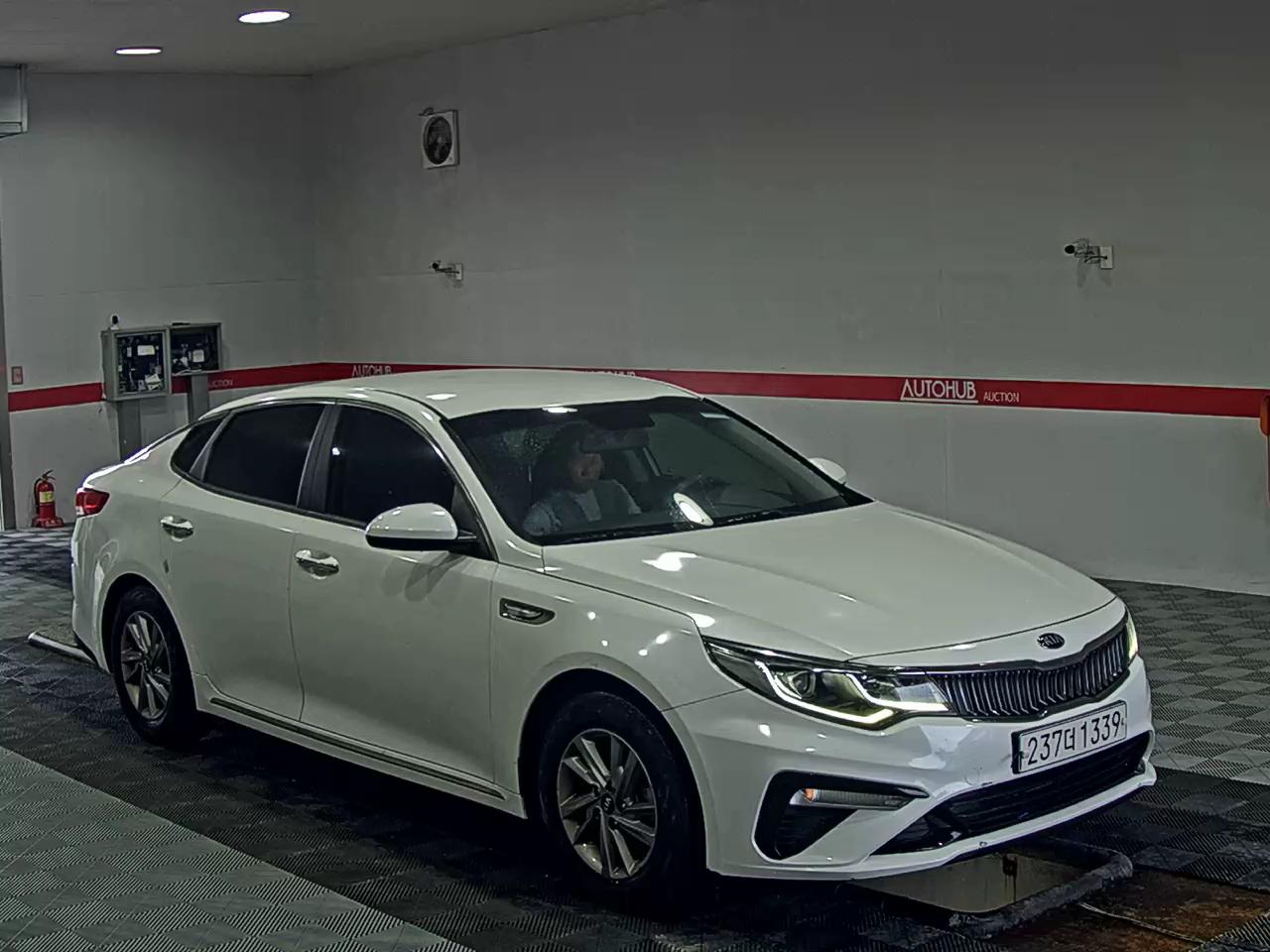 2019 - kia k5