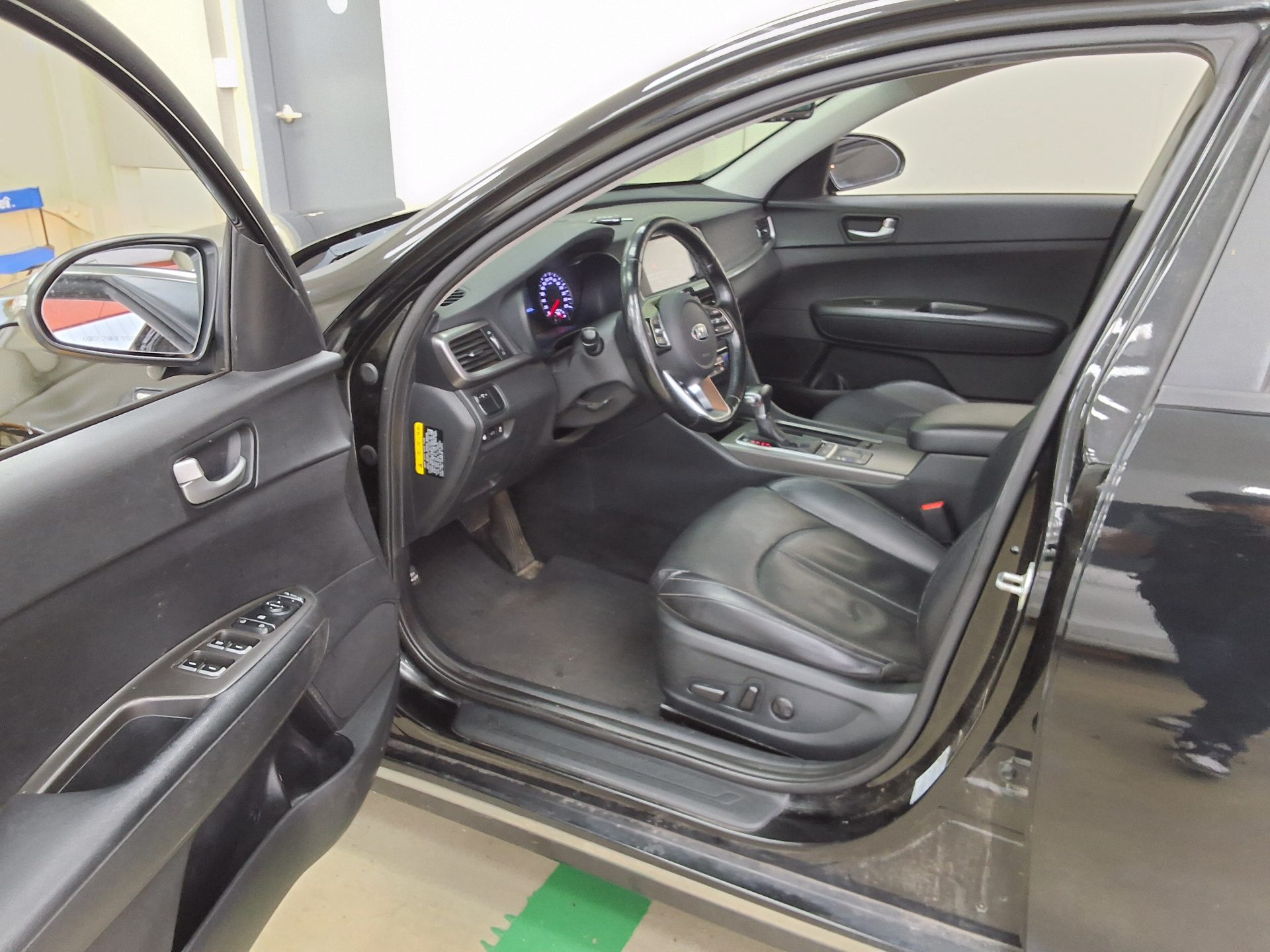 2020 - kia k5