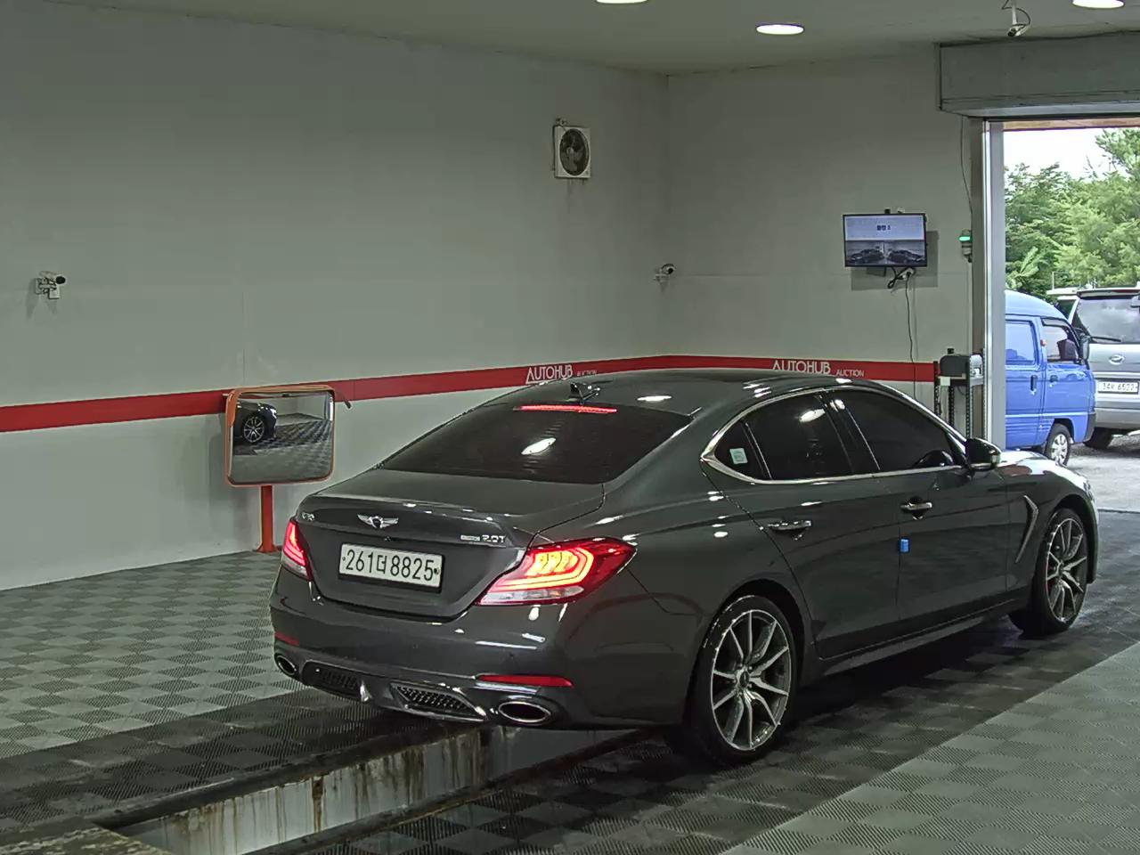 2019 - genesis g70