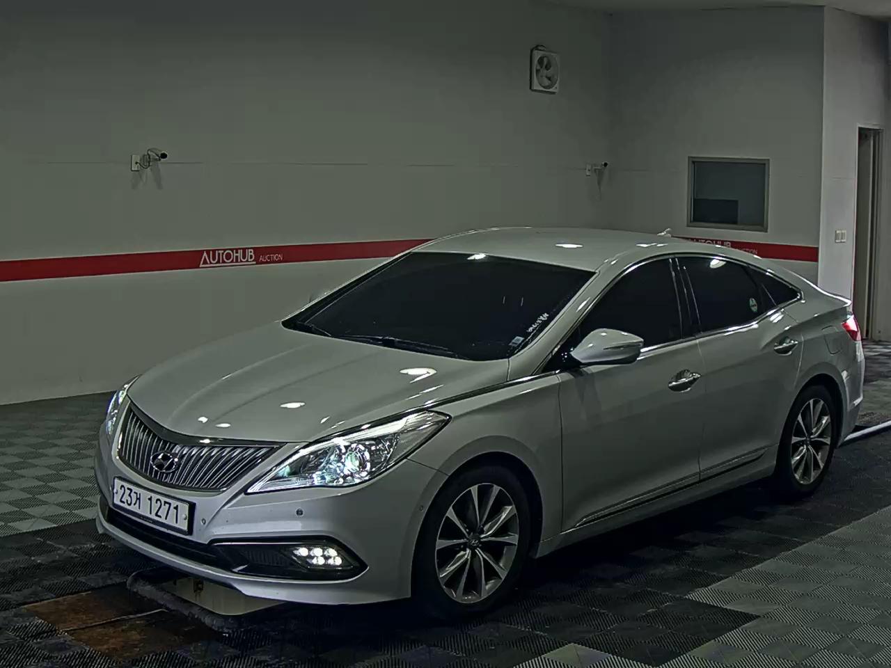 2015 - hyundai grandeur