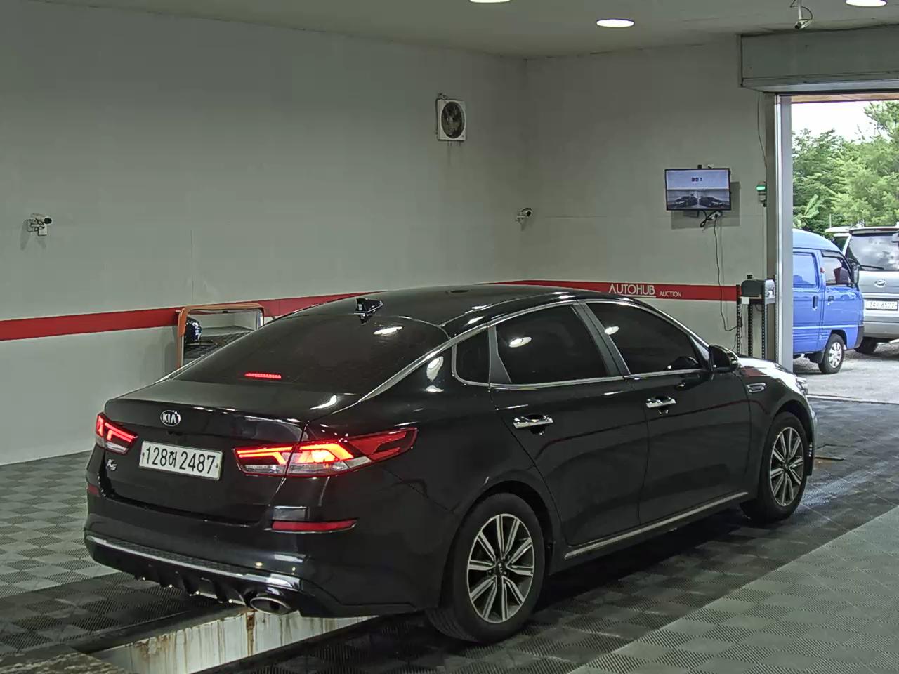 2020 - kia k5