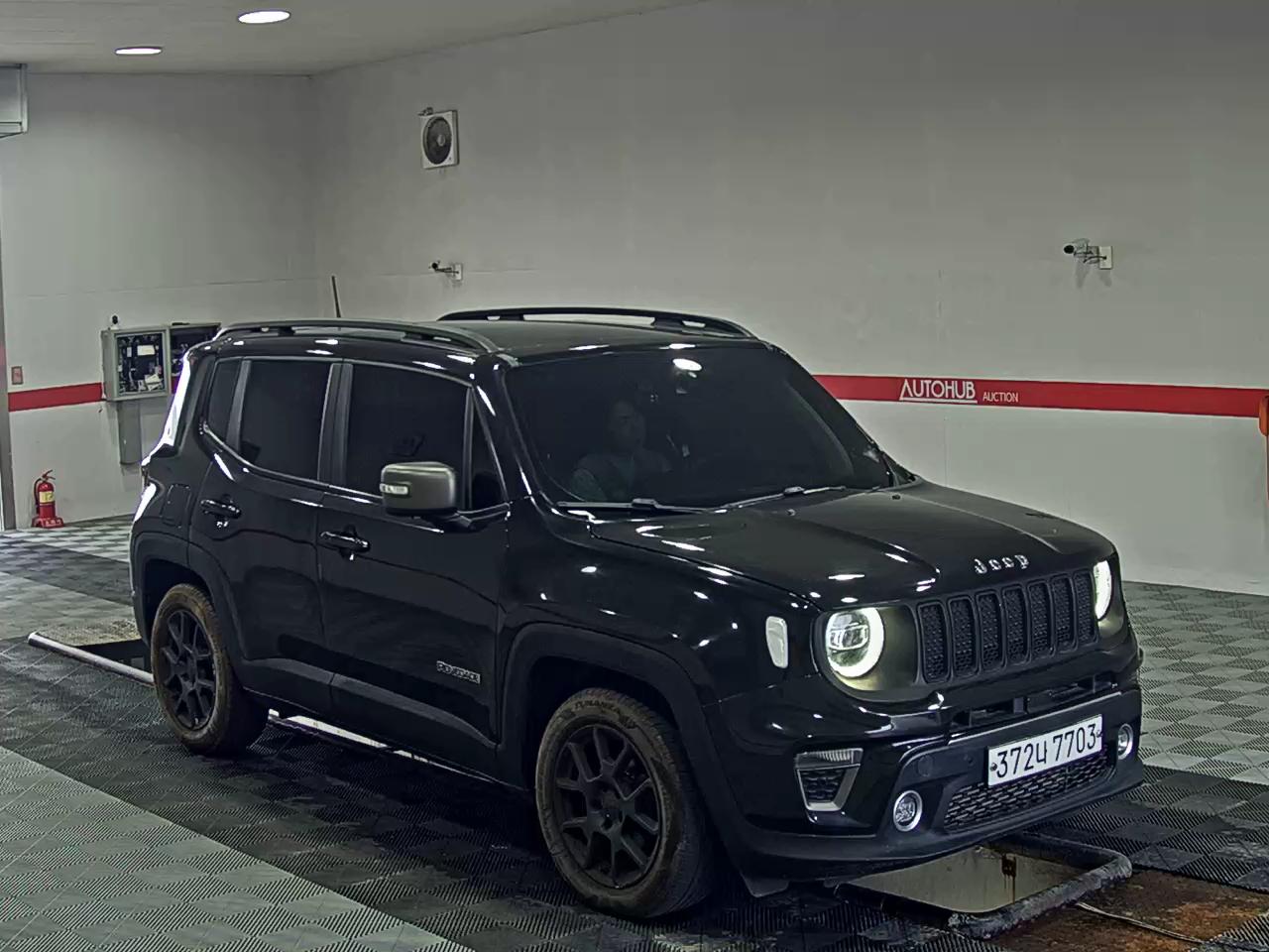 2020 - jeep renegade