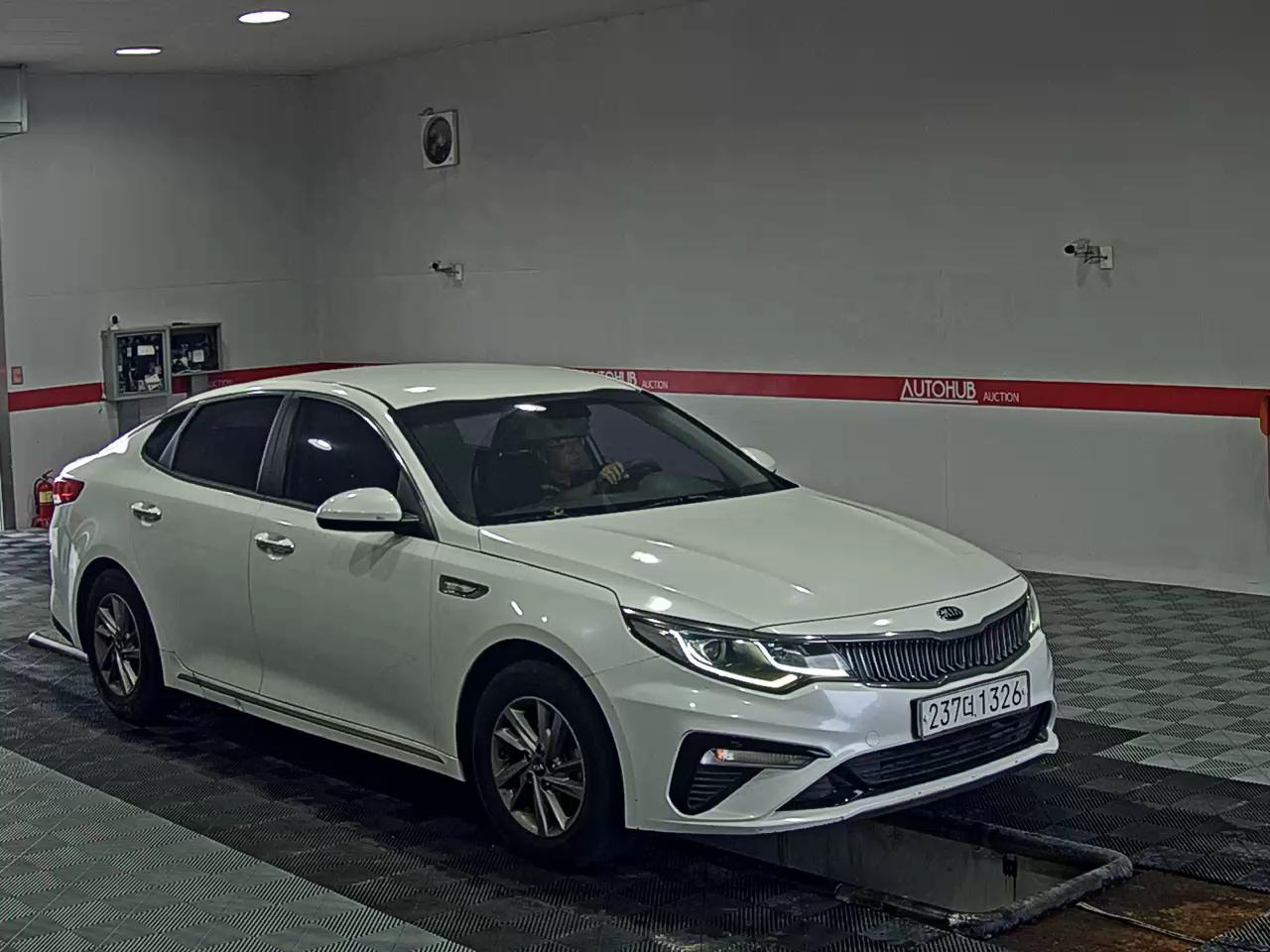 2019 - kia k5