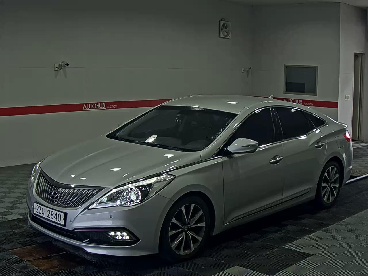 2015 - hyundai grandeur