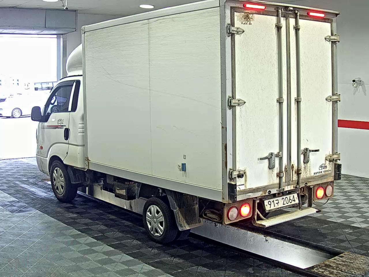2021 - kia bongo
