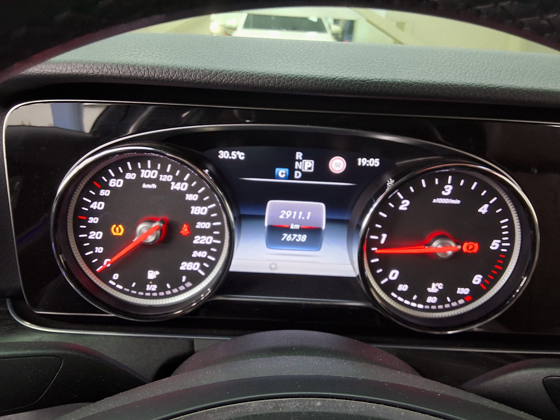 2017 - mercedes-benz e220d