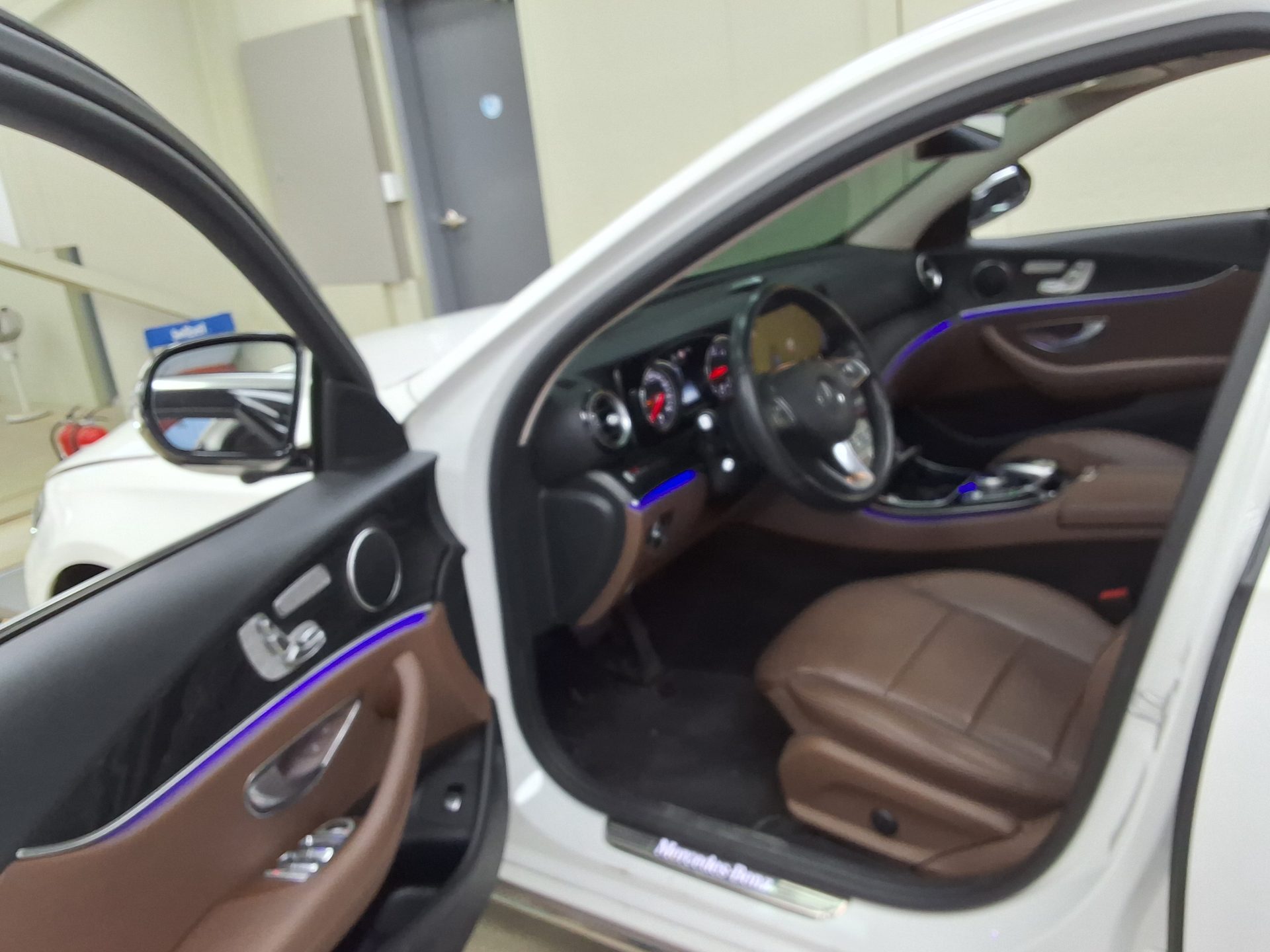 2017 - mercedes-benz e220d
