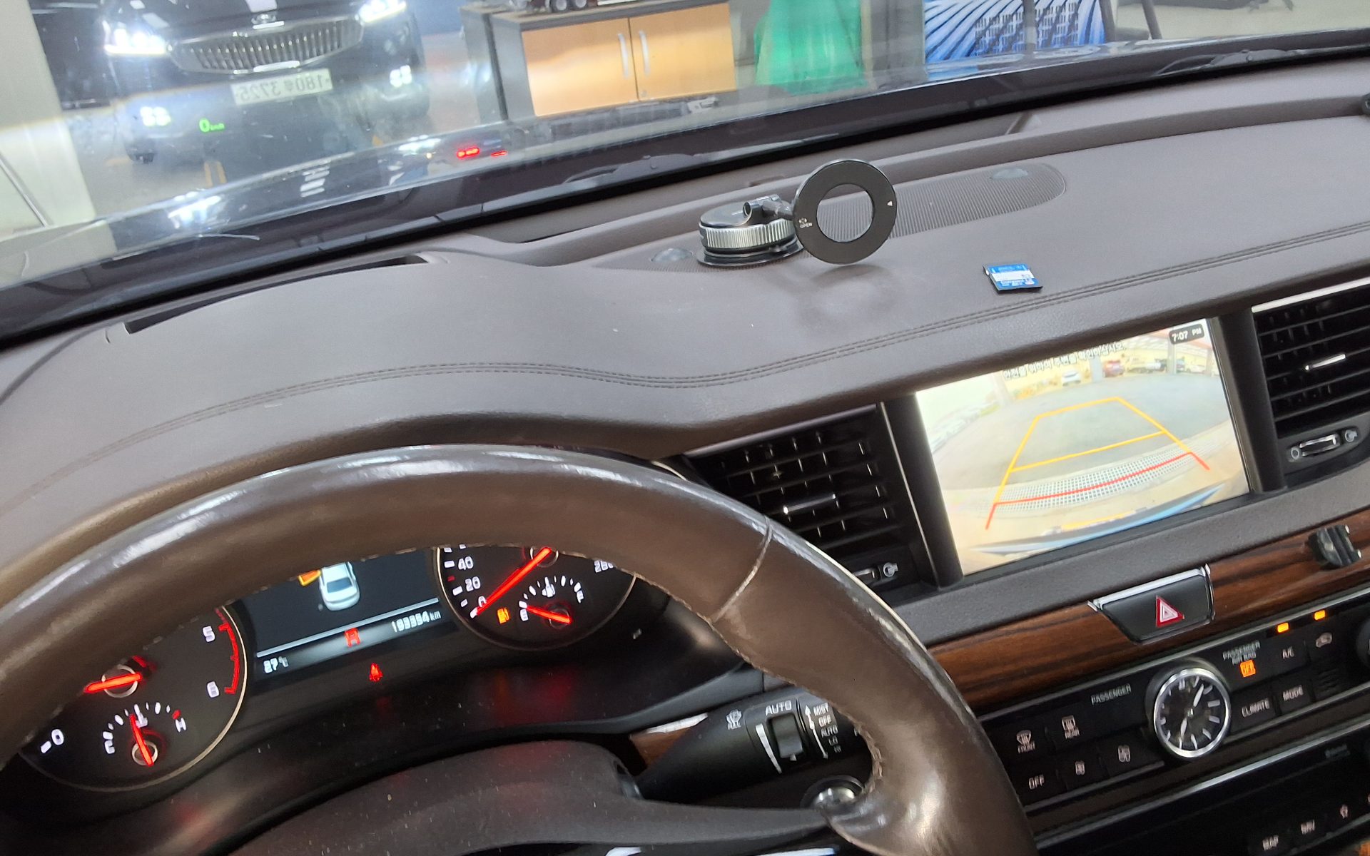 2017 - kia k7