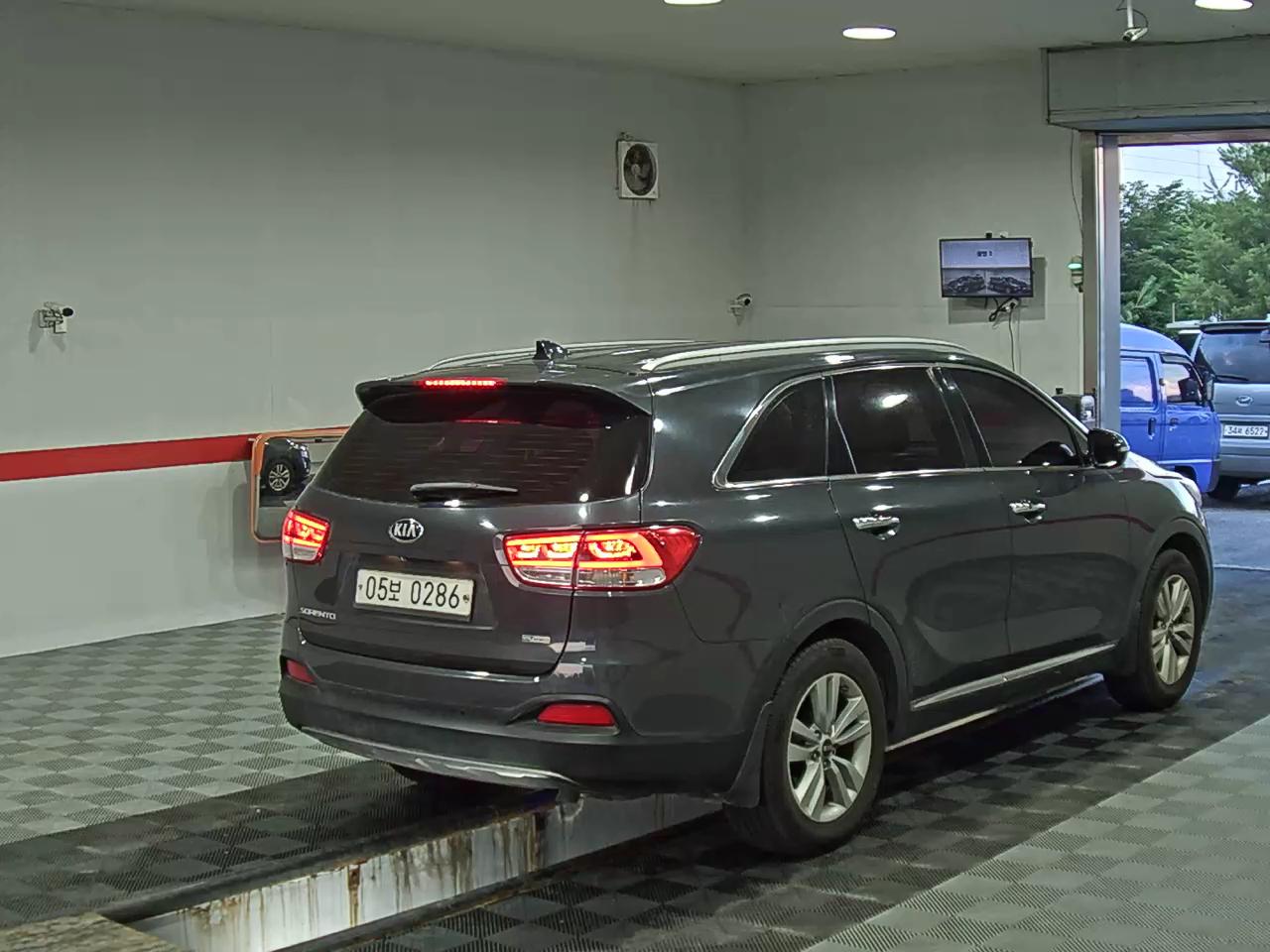 2016 - kia sorento