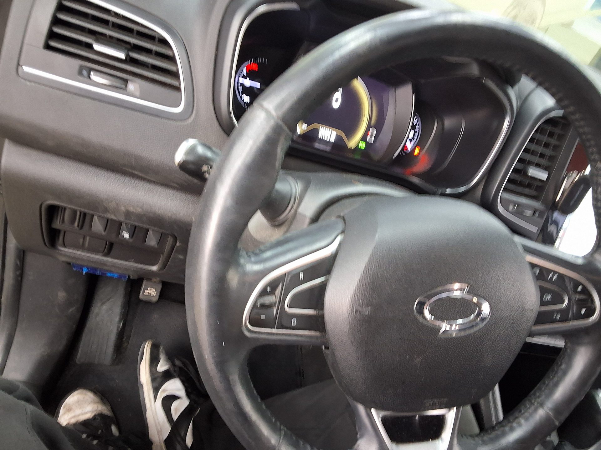 2019 - renault qm6