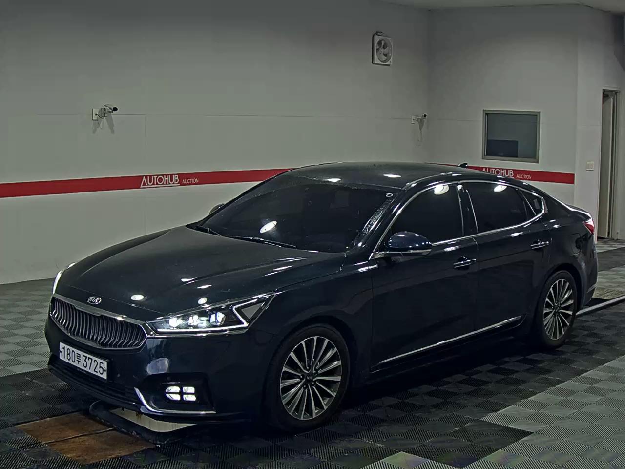 2017 - kia k7
