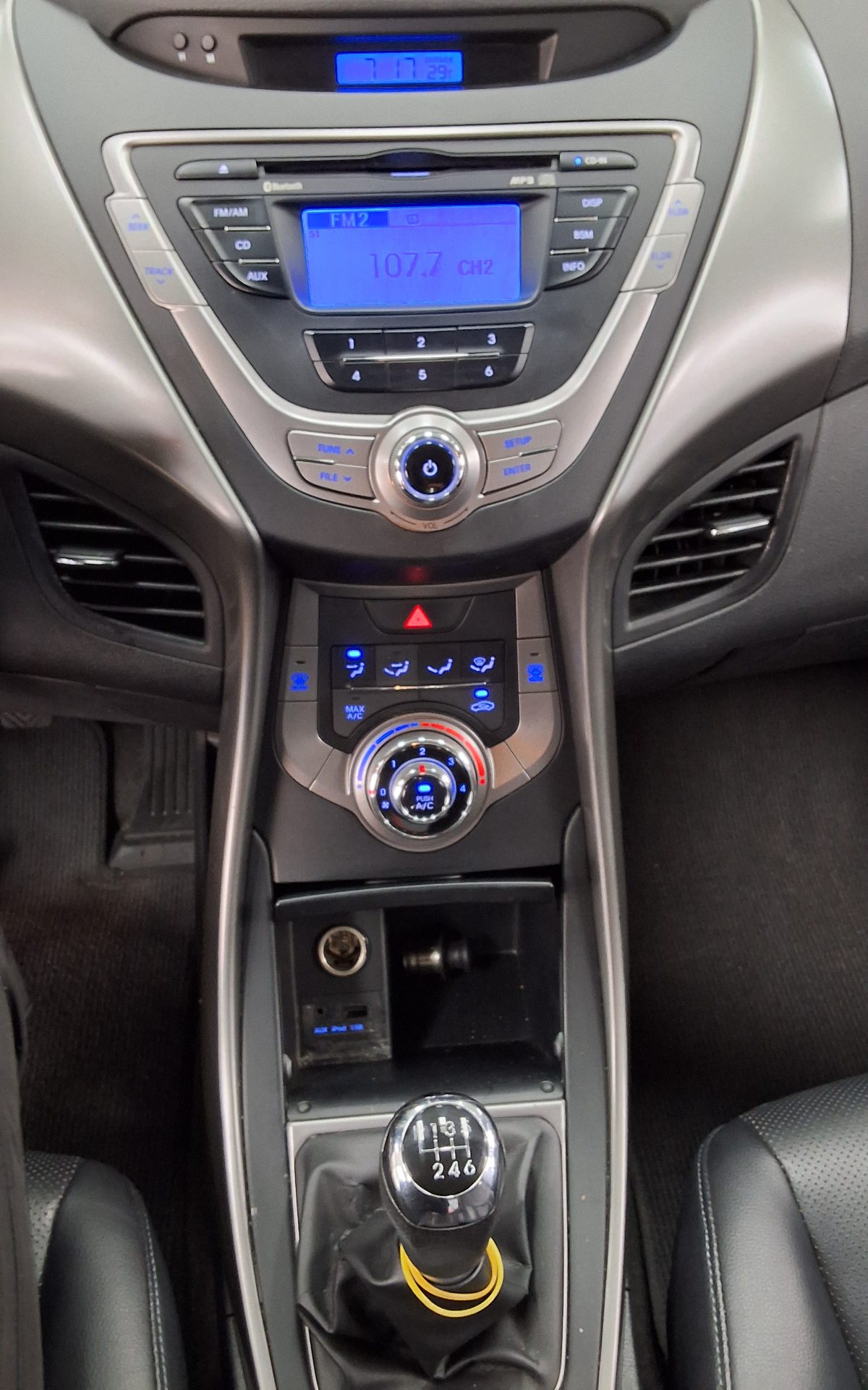 2013 - hyundai avante