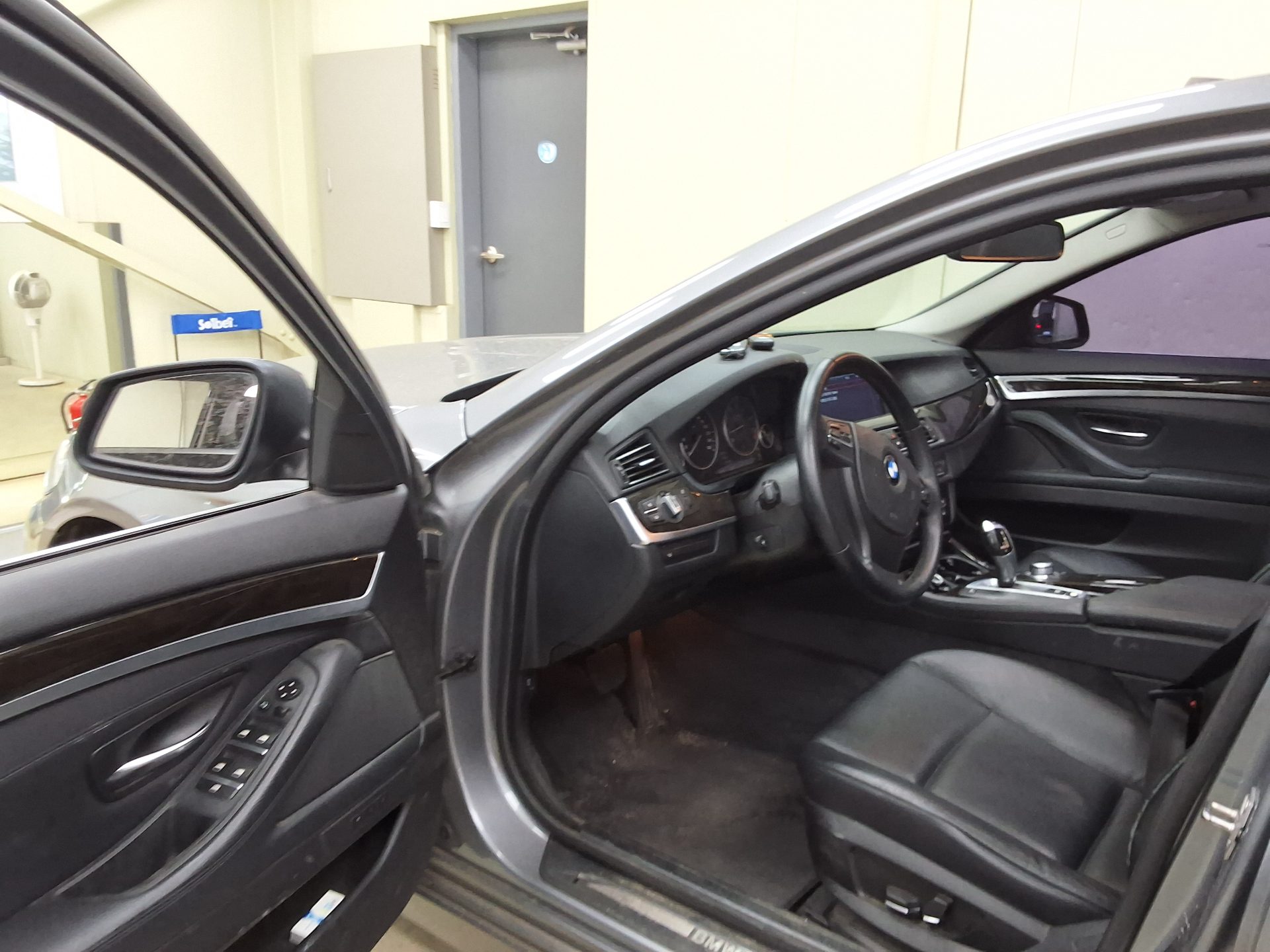2010 - bmw m5