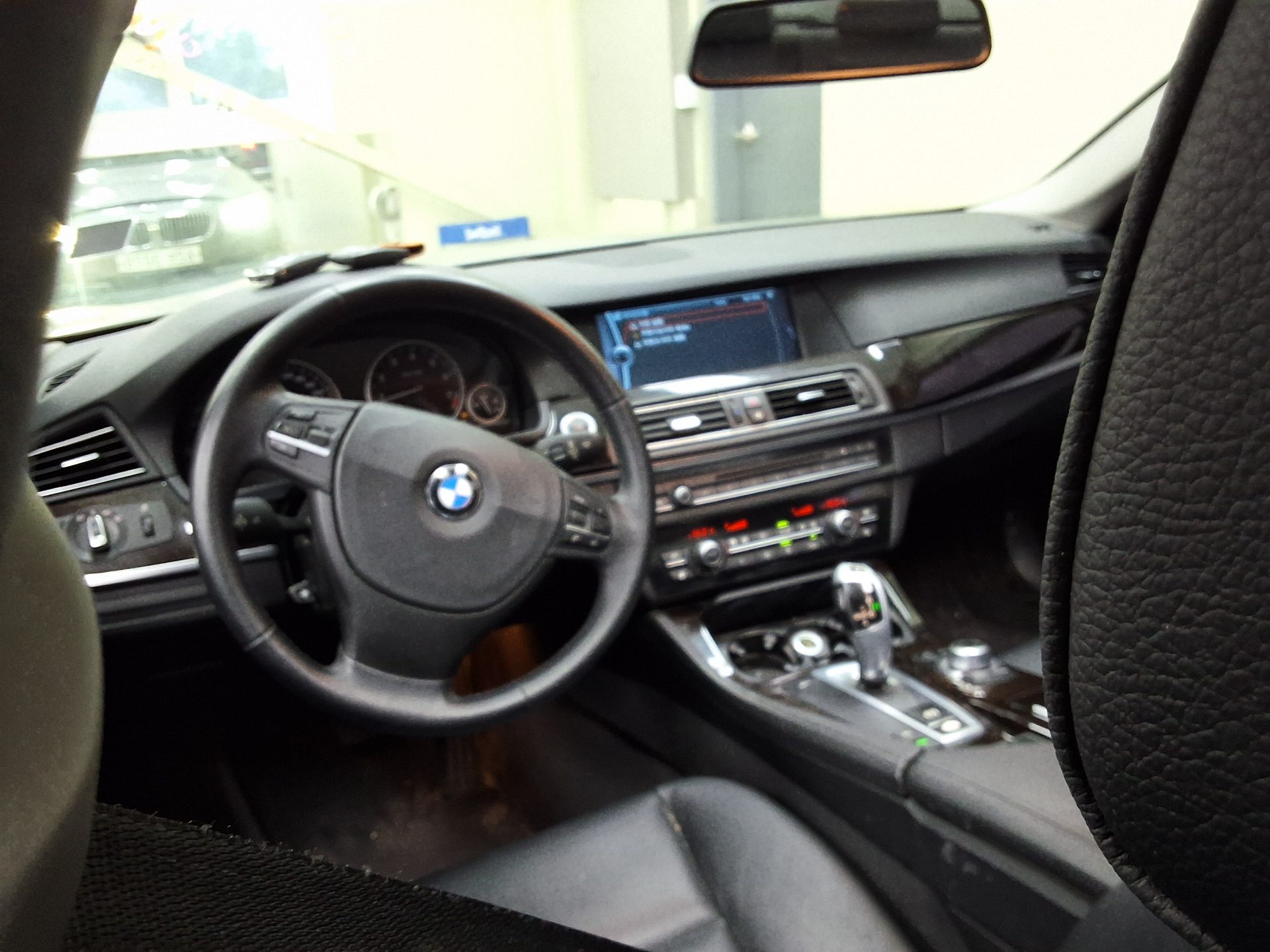 2010 - bmw m5