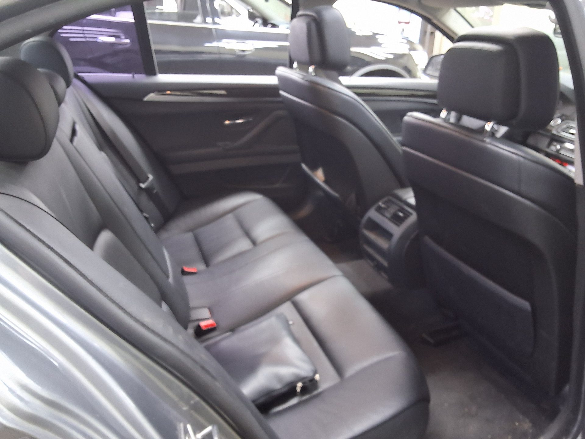 2010 - bmw m5