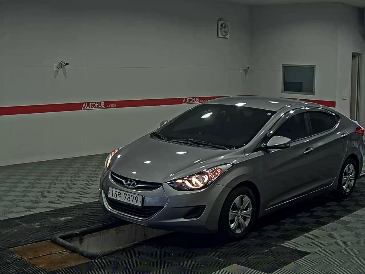 2013 - hyundai avante