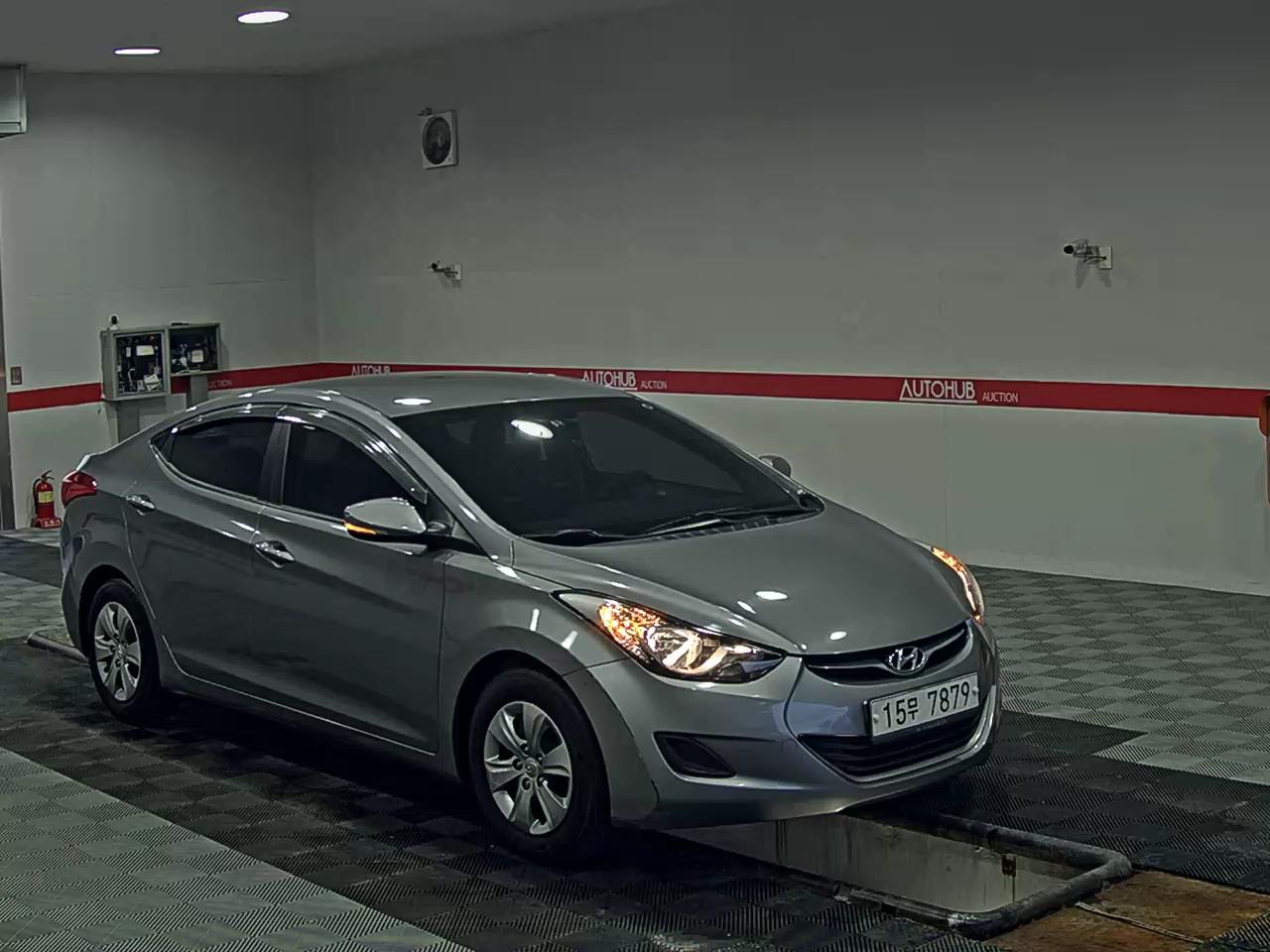 2013 - hyundai avante