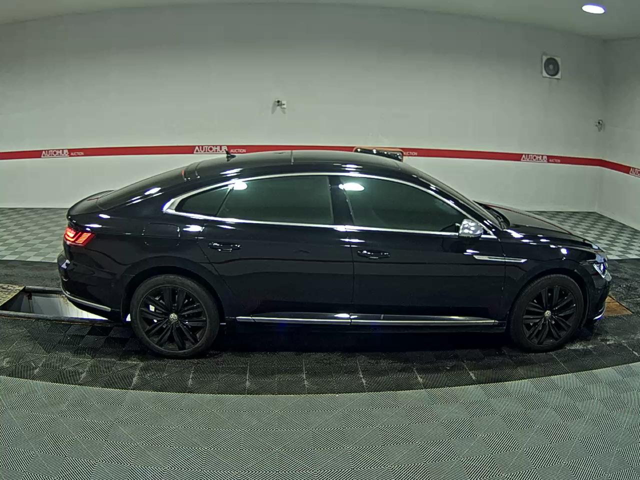 2019 - volkswagen arteon