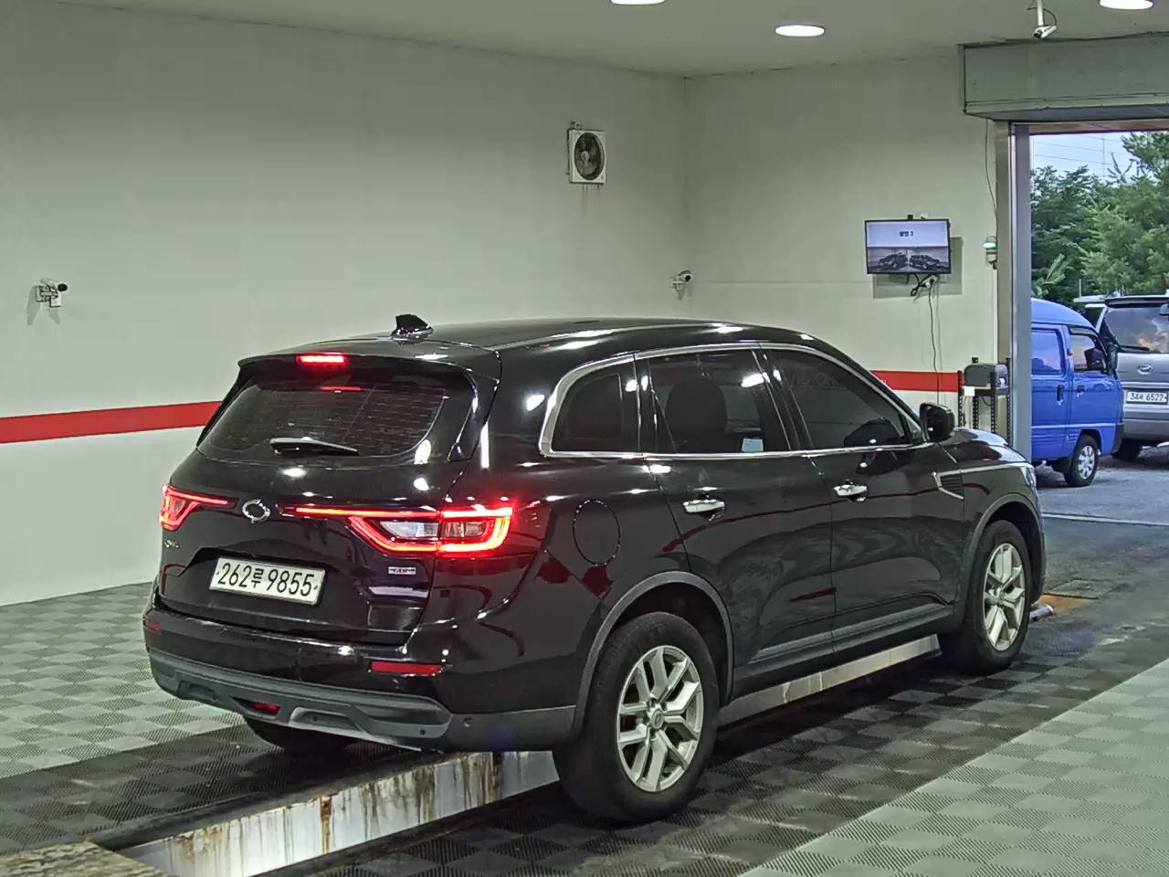 2019 - renault qm6