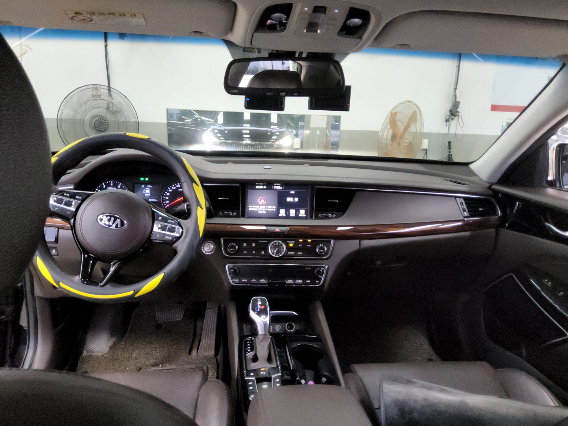 2016 - kia k7