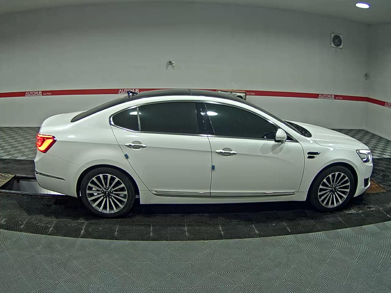 2016 - kia k7
