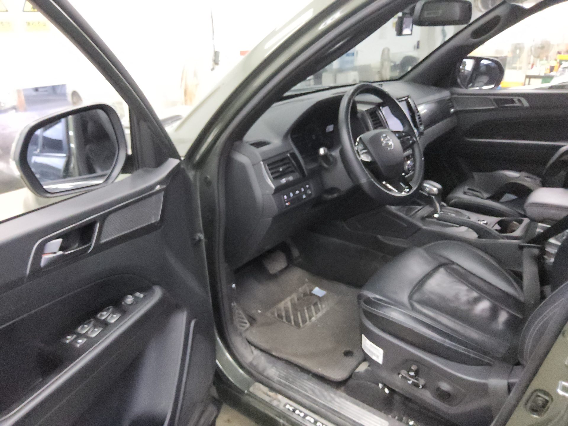 2023 - ssangyong rexton