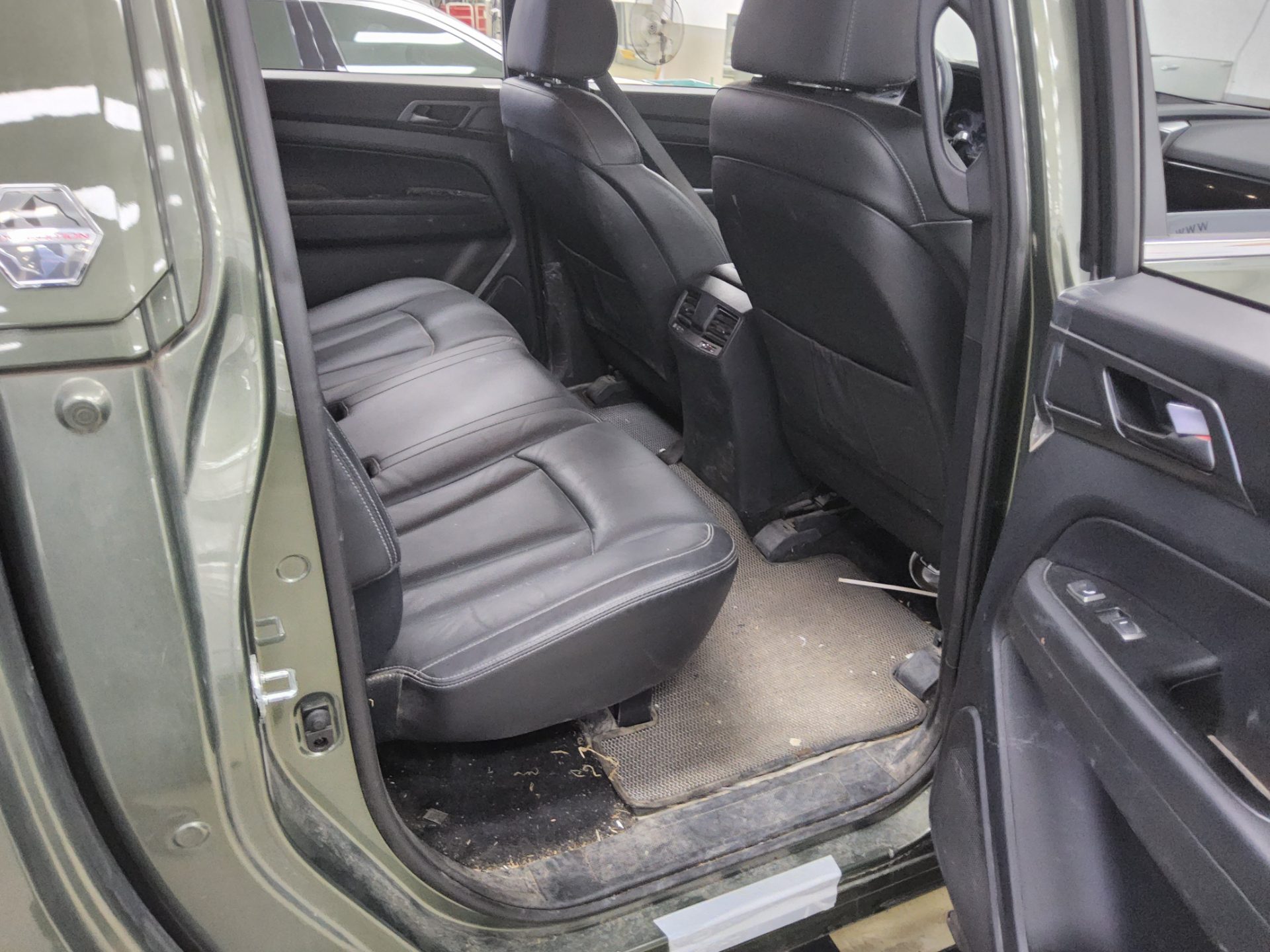 2023 - ssangyong rexton