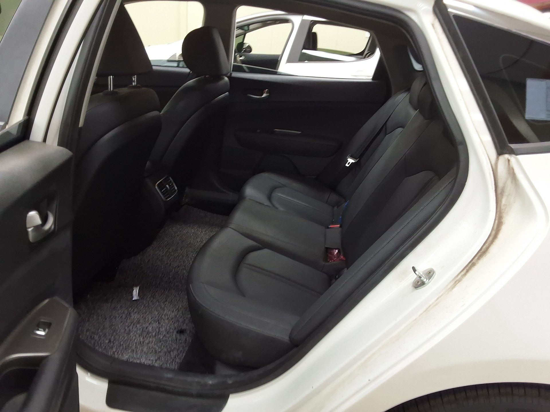 2020 - kia k5